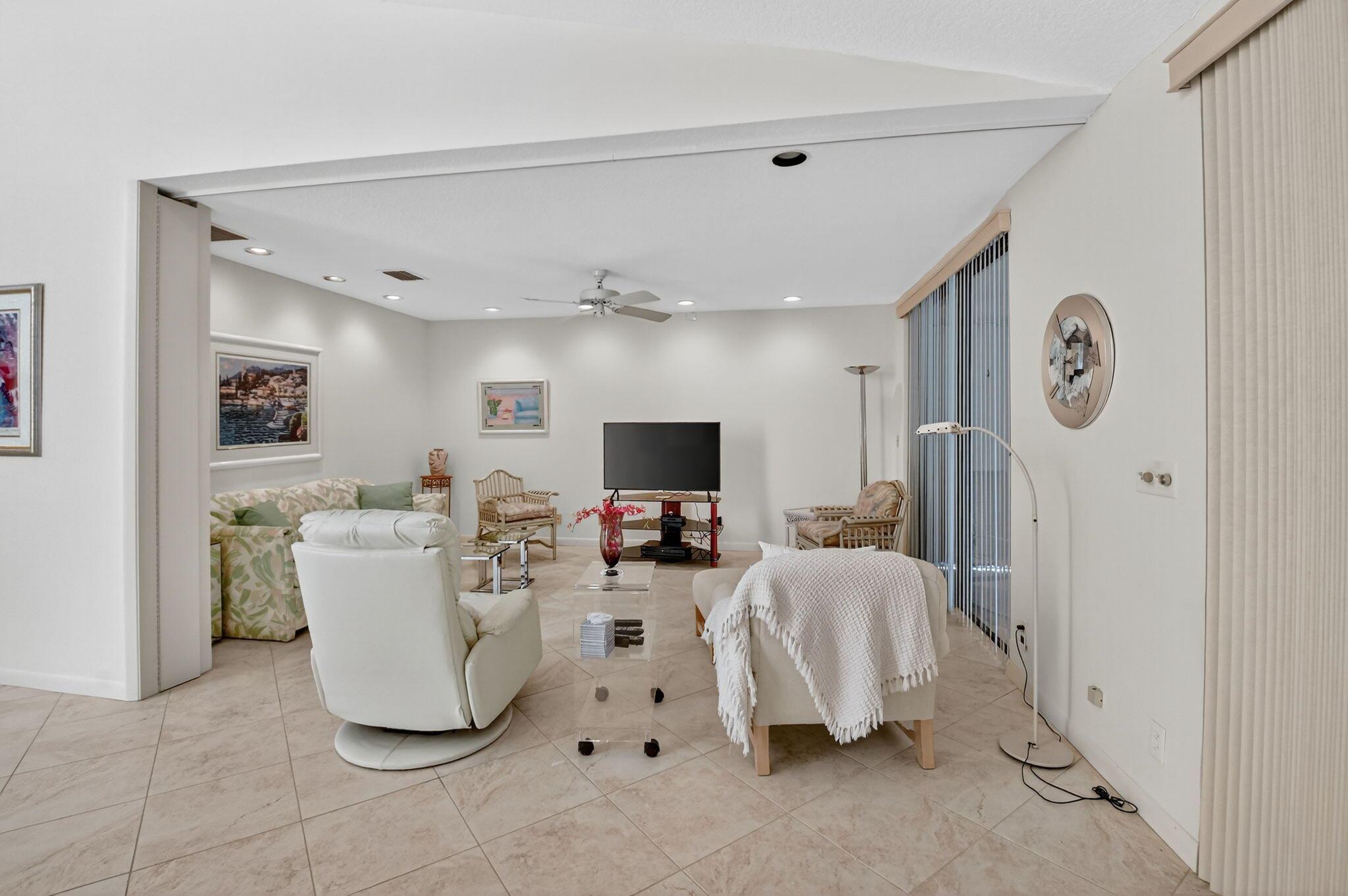 EASTGATE II AT HUNTERS RU - Residential