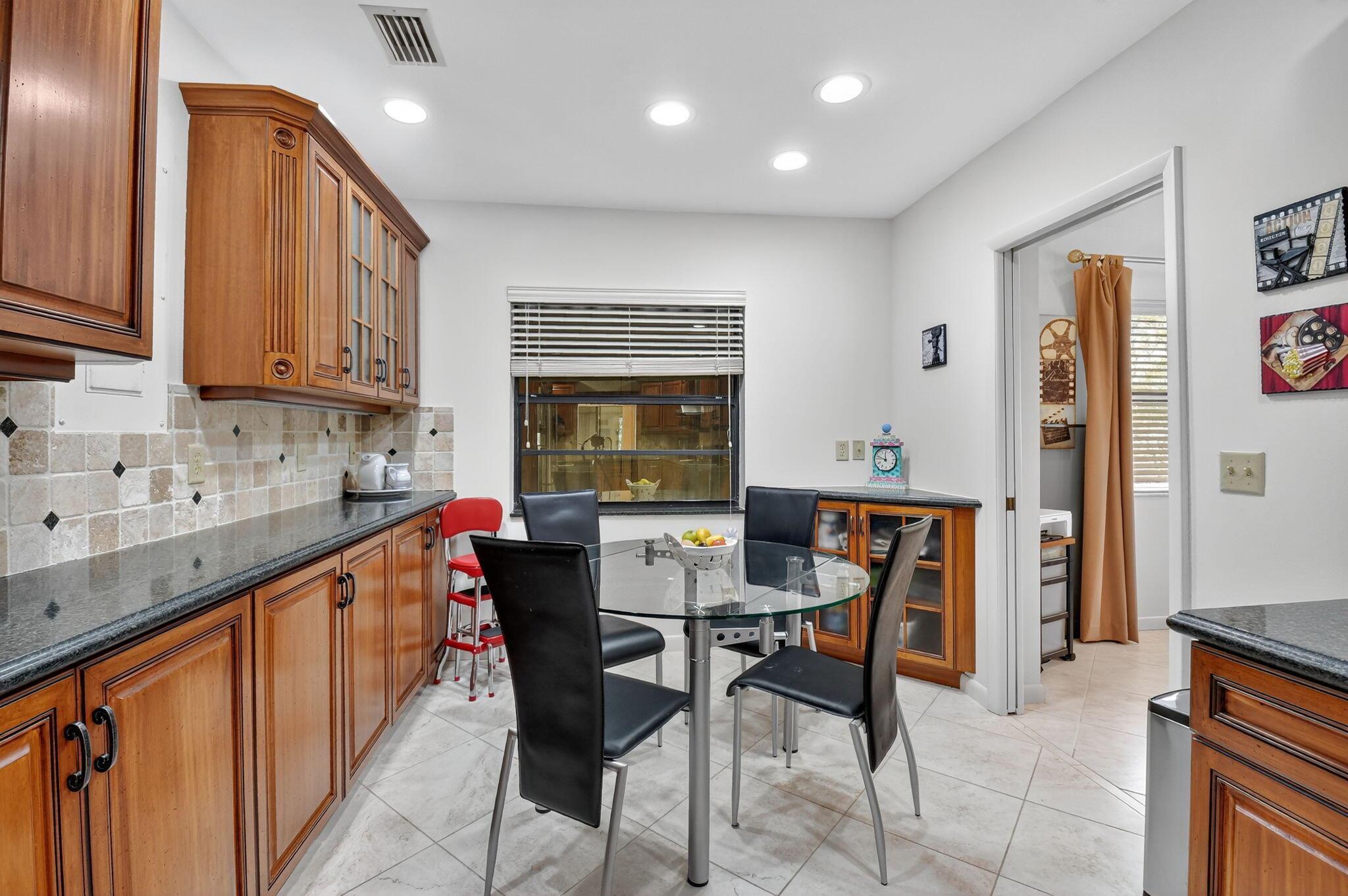 EASTGATE II AT HUNTERS RU - Residential