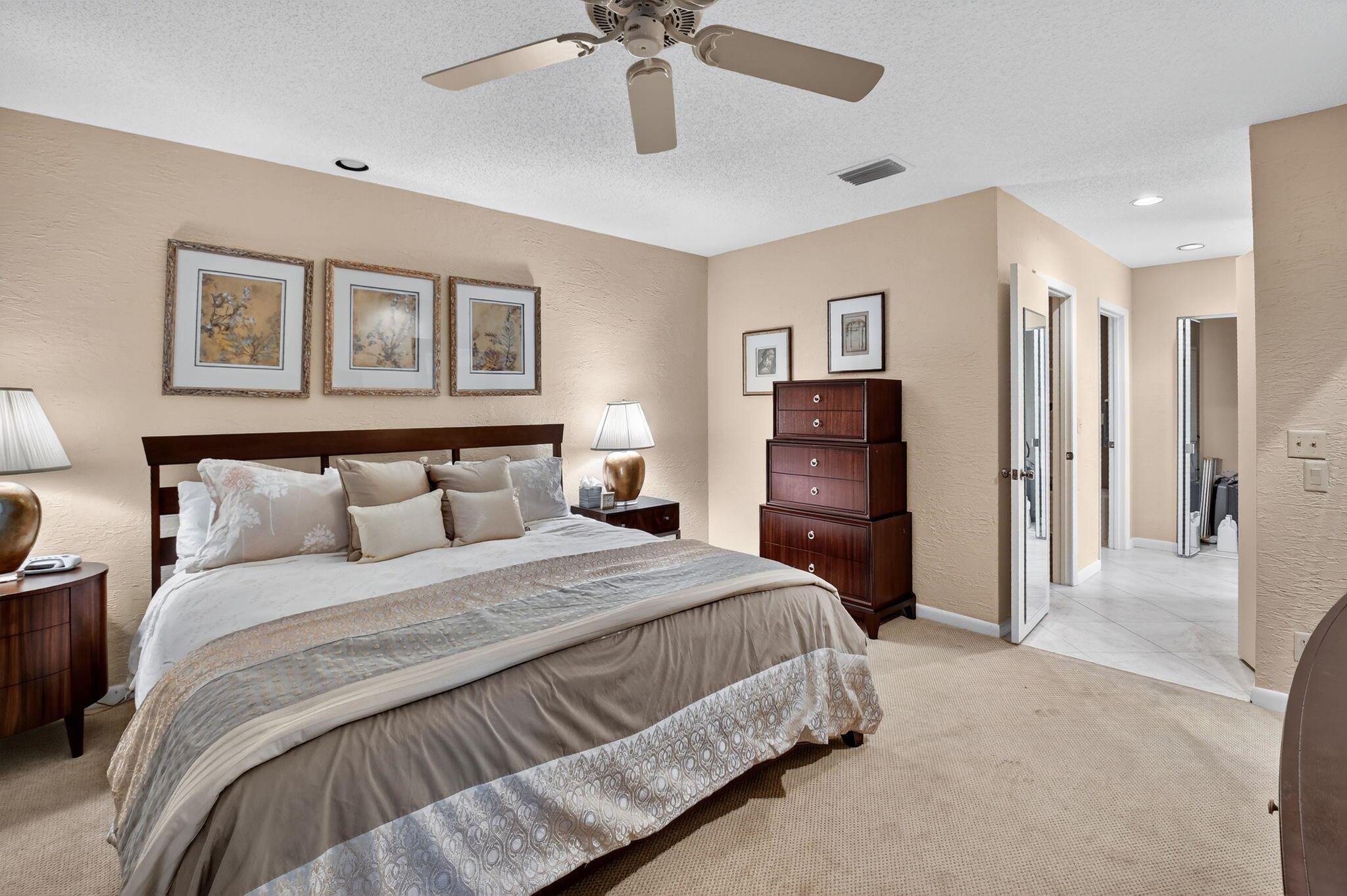 EASTGATE II AT HUNTERS RU - Residential