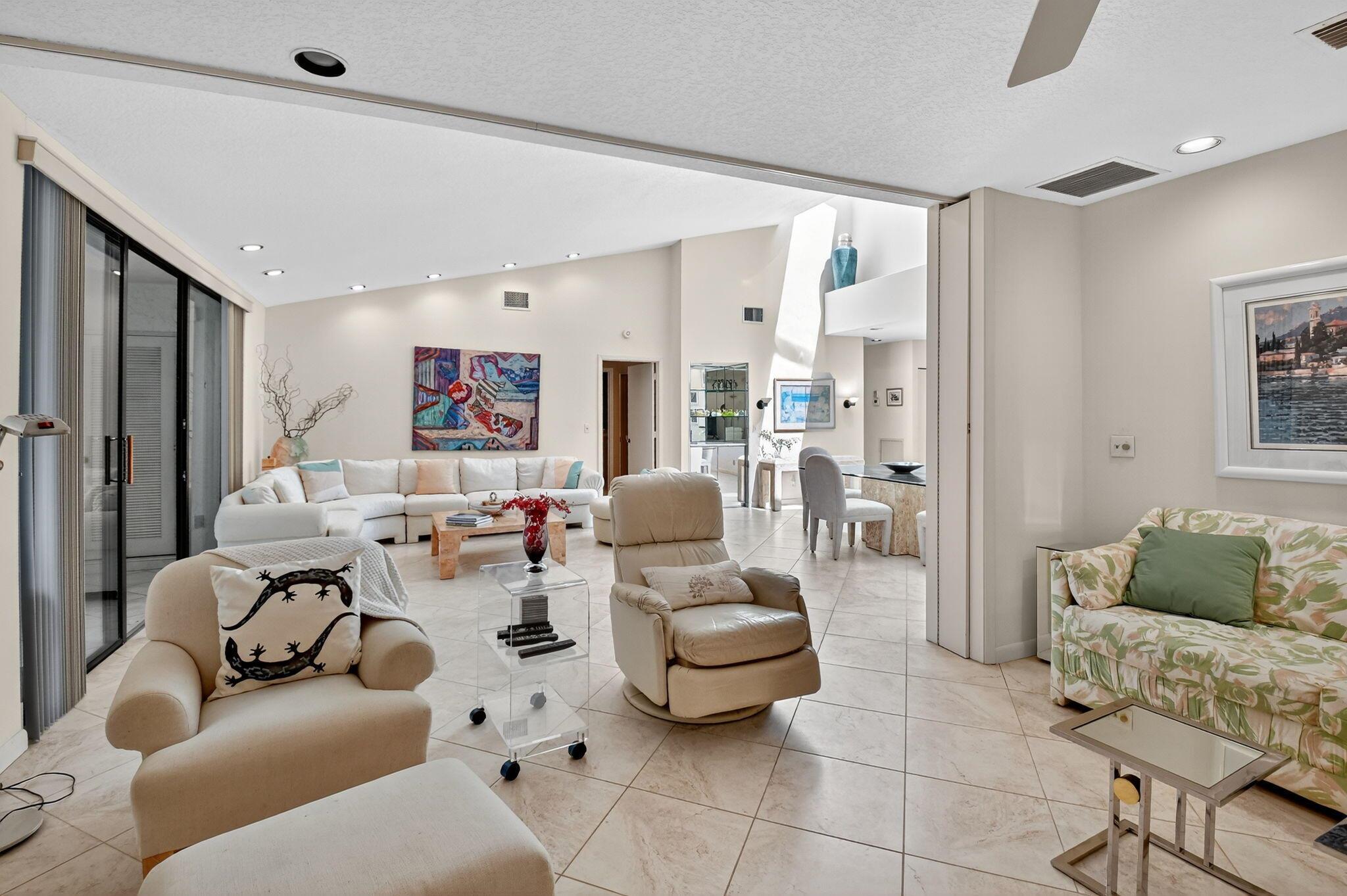 EASTGATE II AT HUNTERS RU - Residential