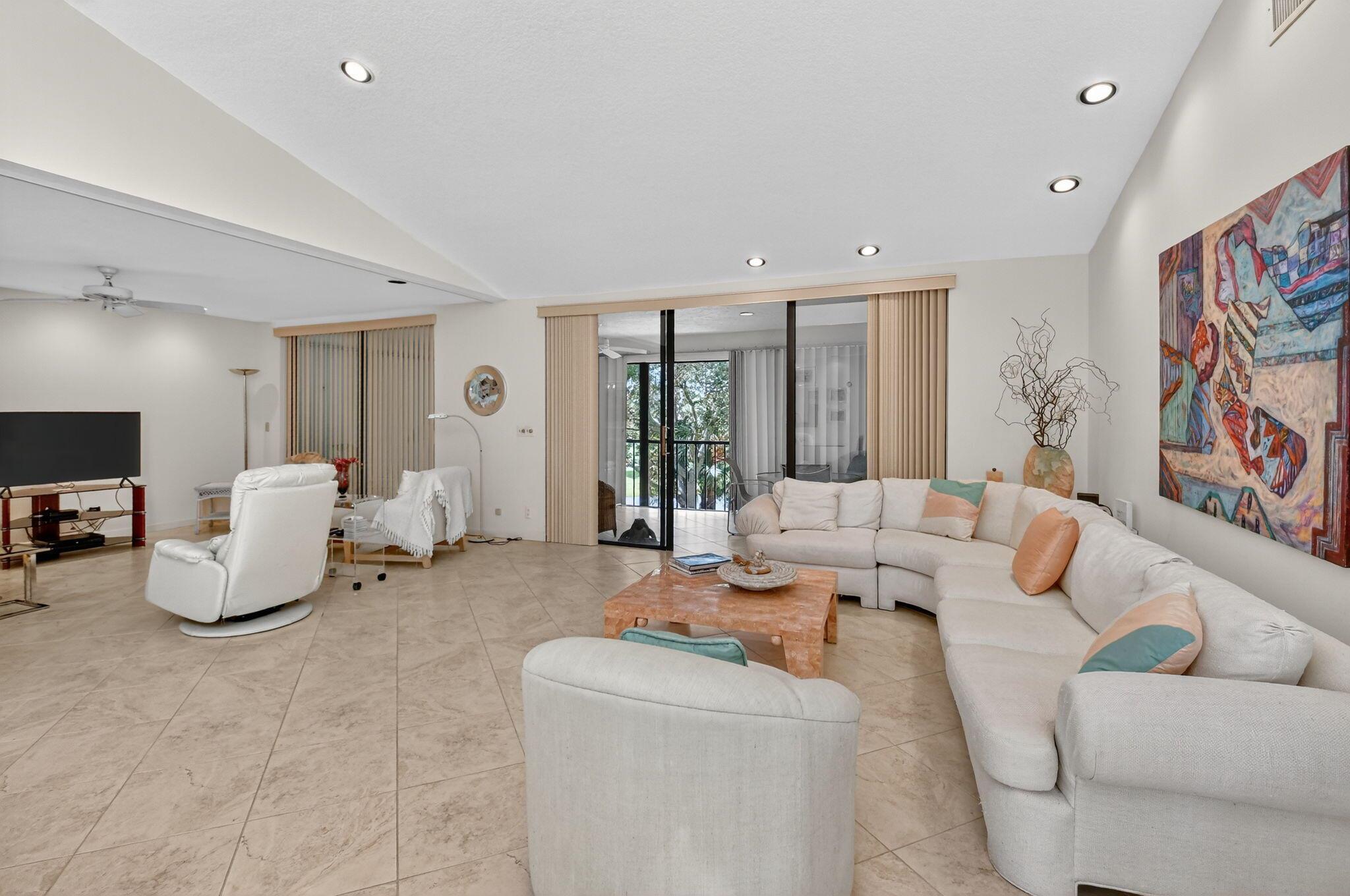 EASTGATE II AT HUNTERS RU - Residential