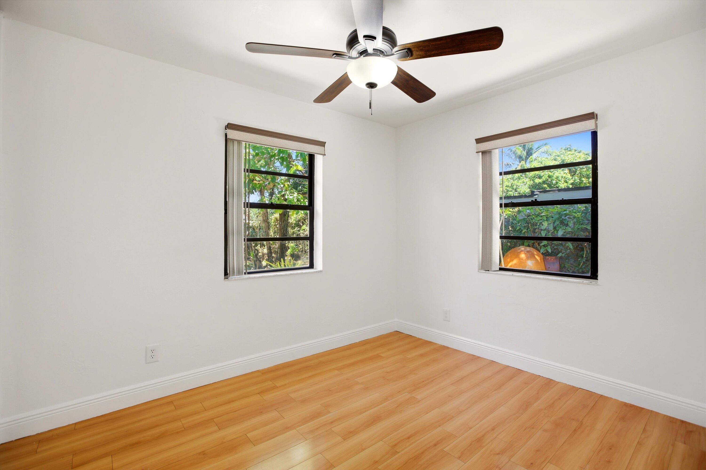 GOLFVIEW HEIGHTS 8 - Residential