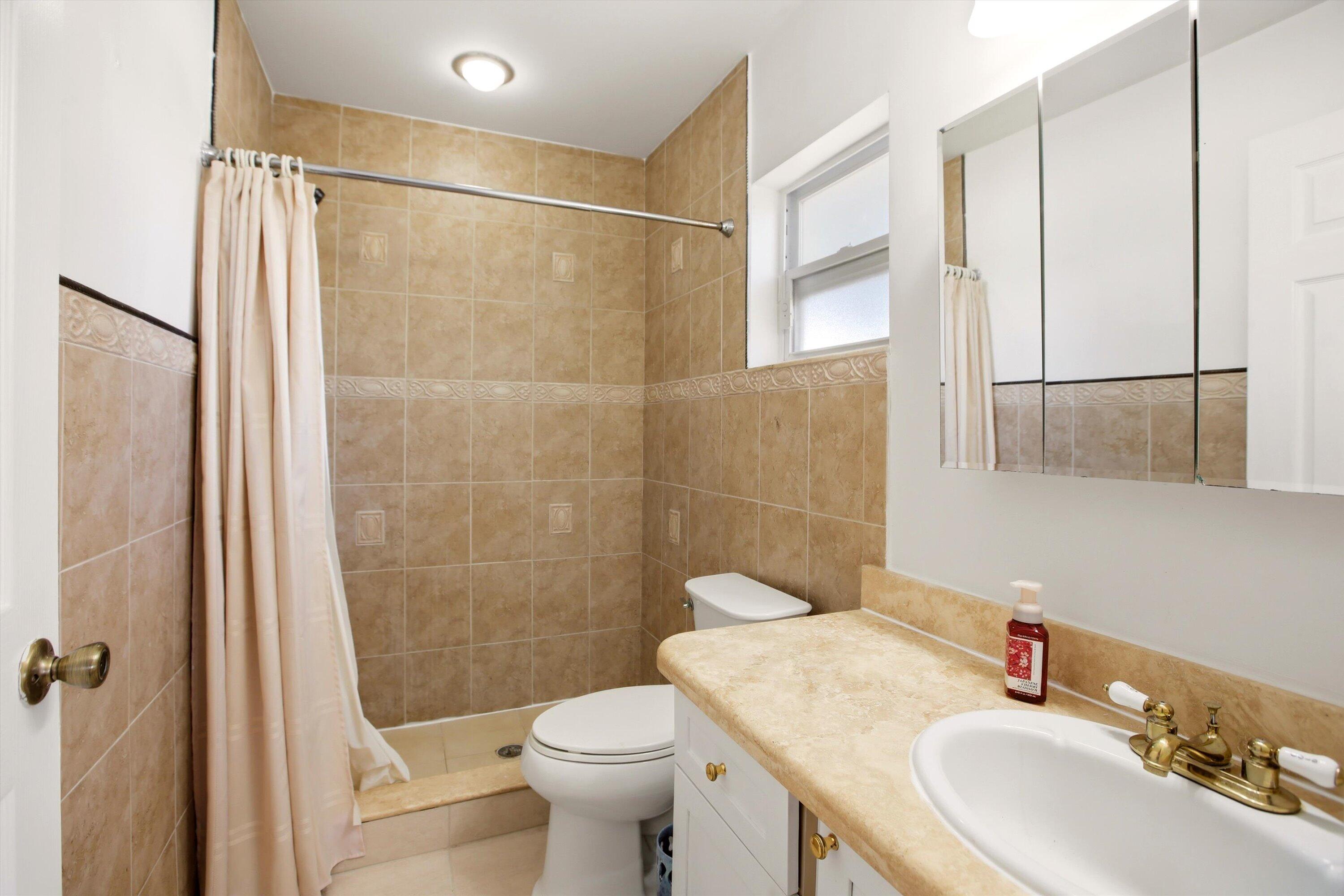 GOLFVIEW HEIGHTS 8 - Residential