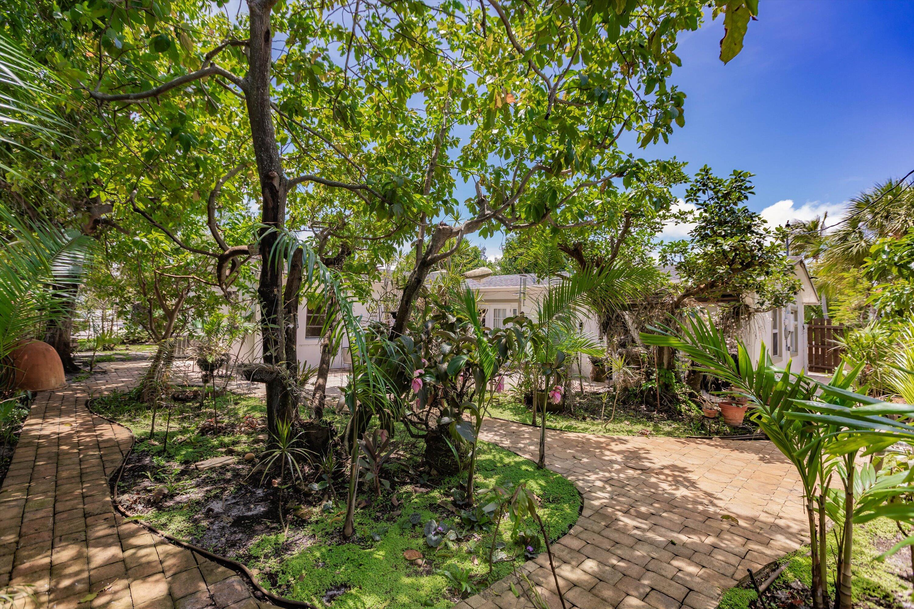 GOLFVIEW HEIGHTS 8 - Residential