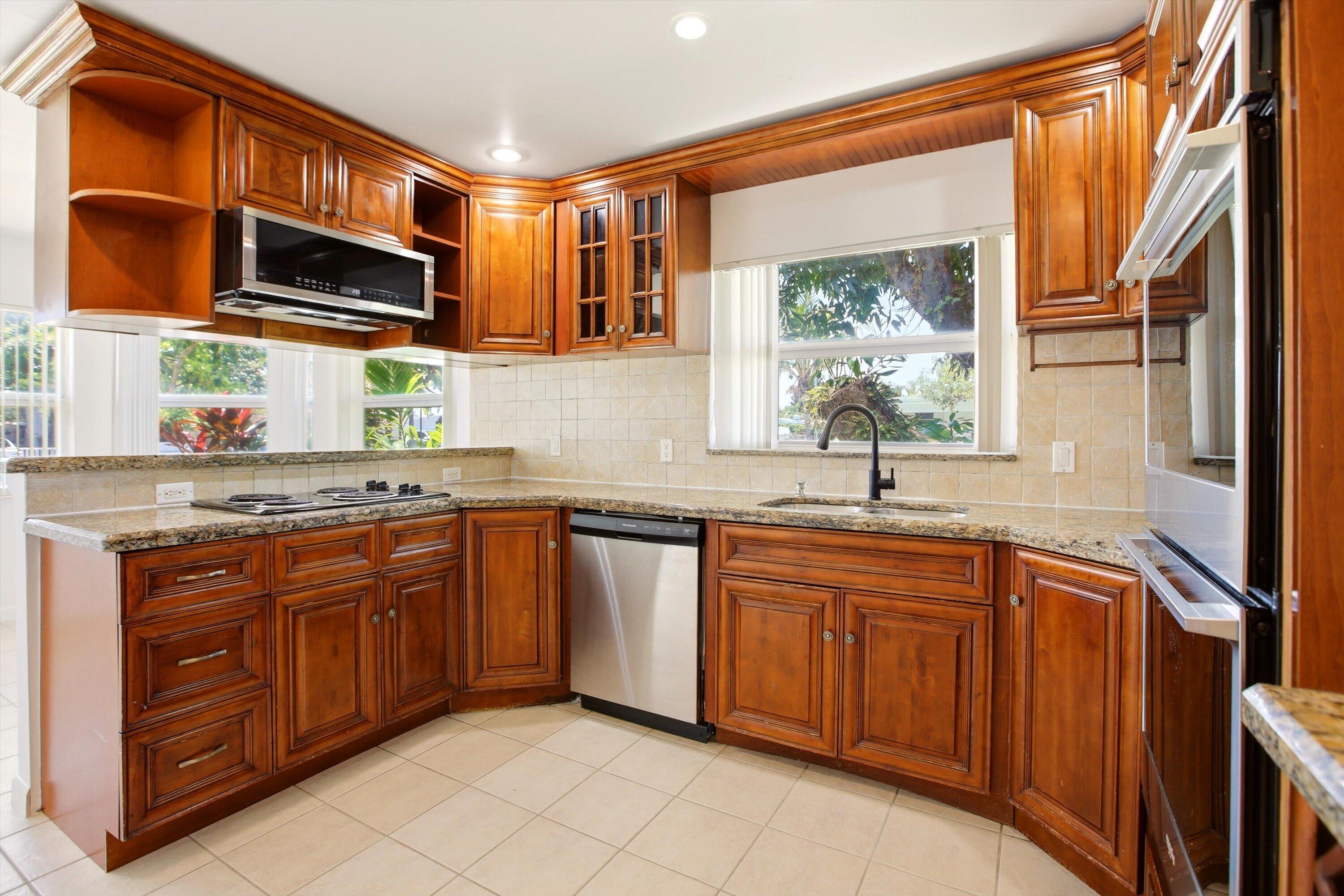 GOLFVIEW HEIGHTS 8 - Residential