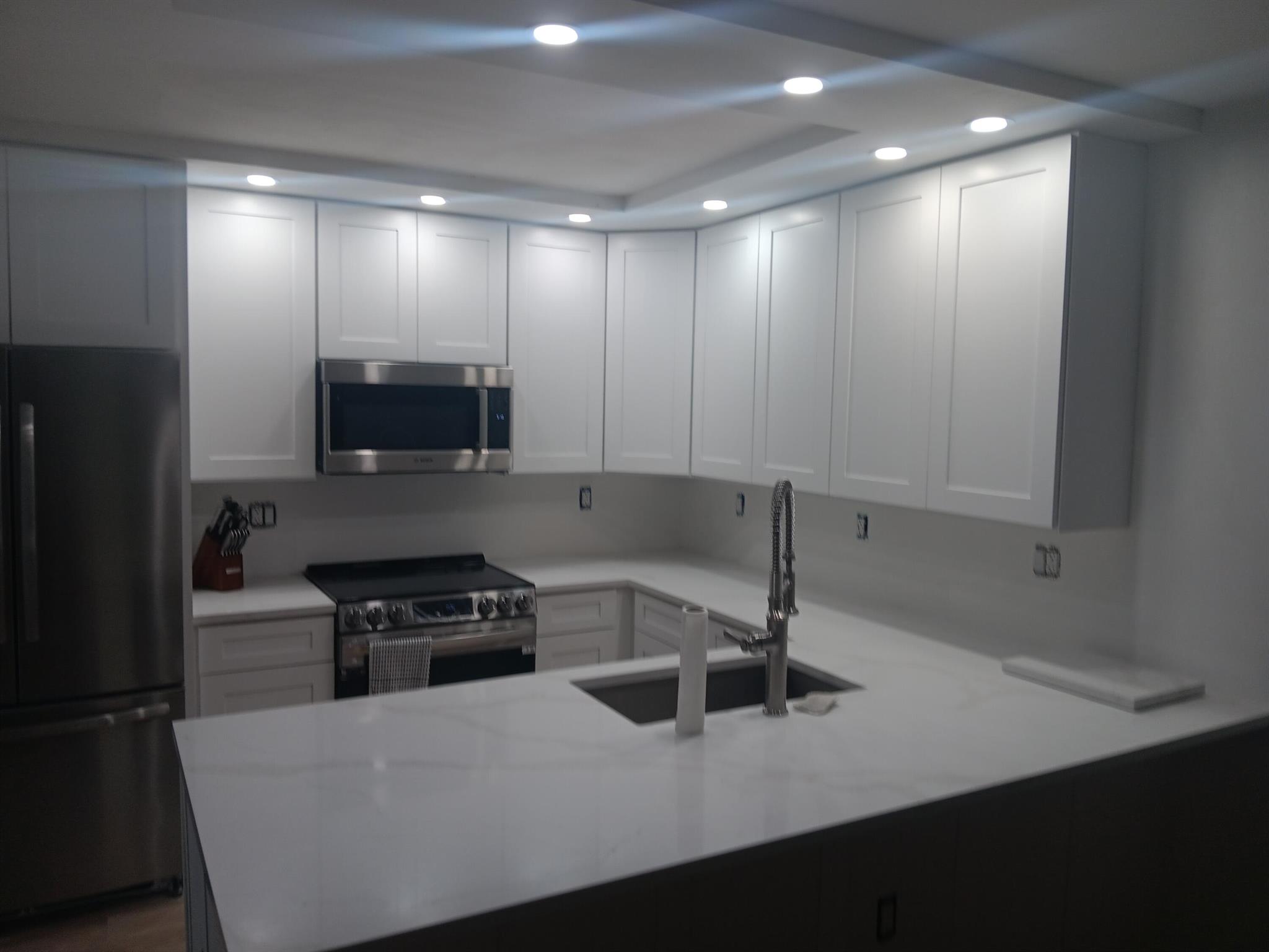 RIVER - Residential Lease