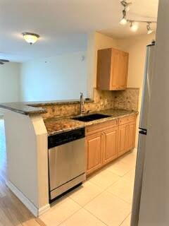 GREEN CAY VILLAGE CONDOMINIUM - Residential