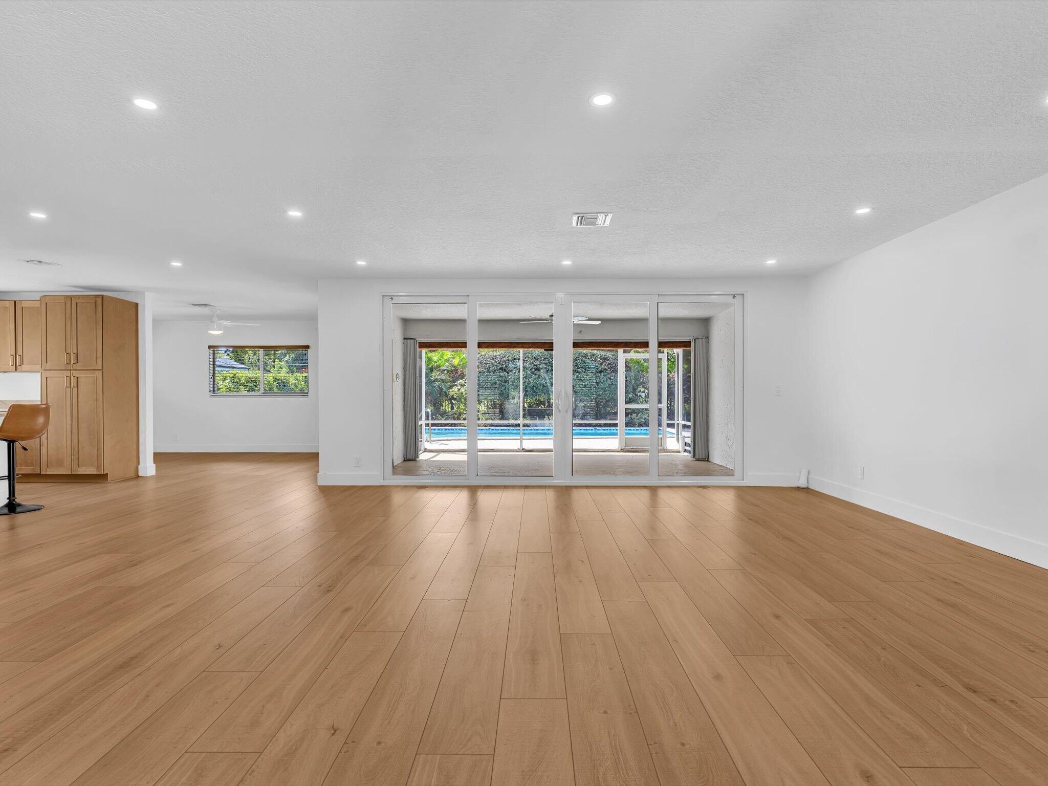 3264 Lakeview Drive