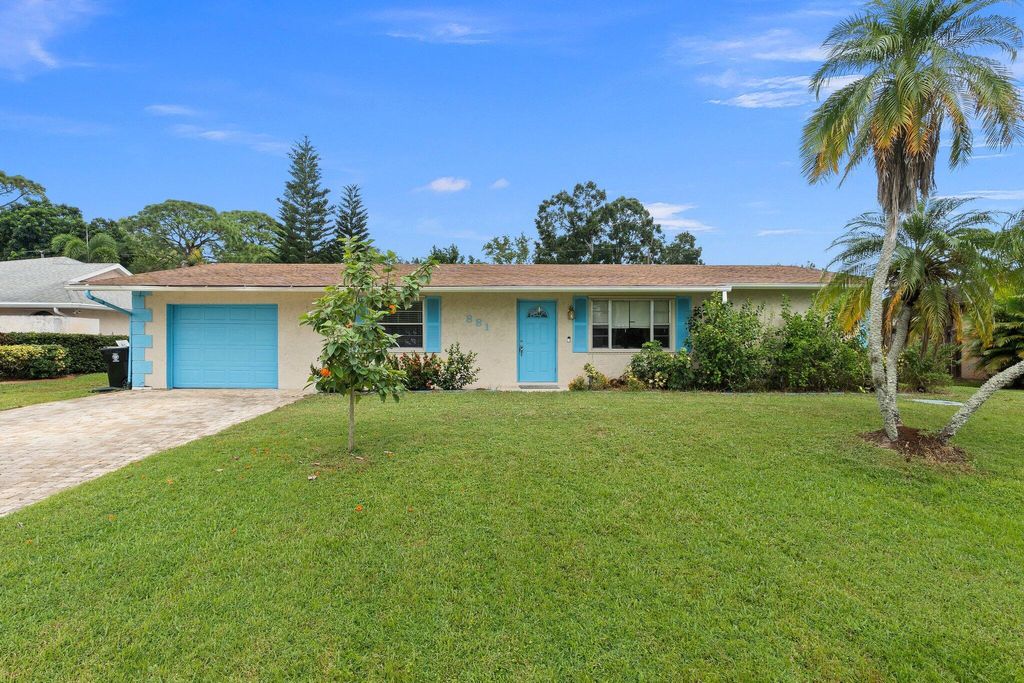 Photo of 881 SE Streamlet Avenue, Port St Lucie, FL 34983 (MLS # R10919152)