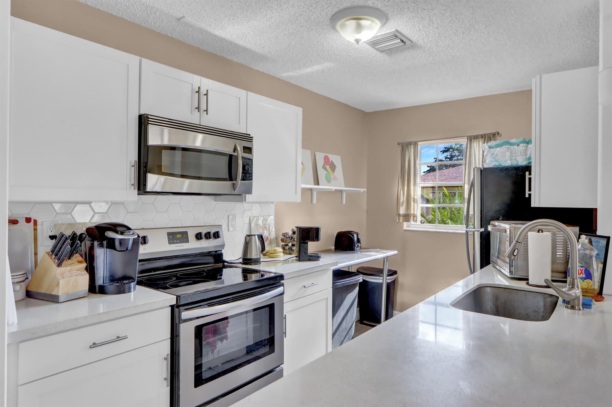 HIGH POINT OF DELRAY WEST - Residential