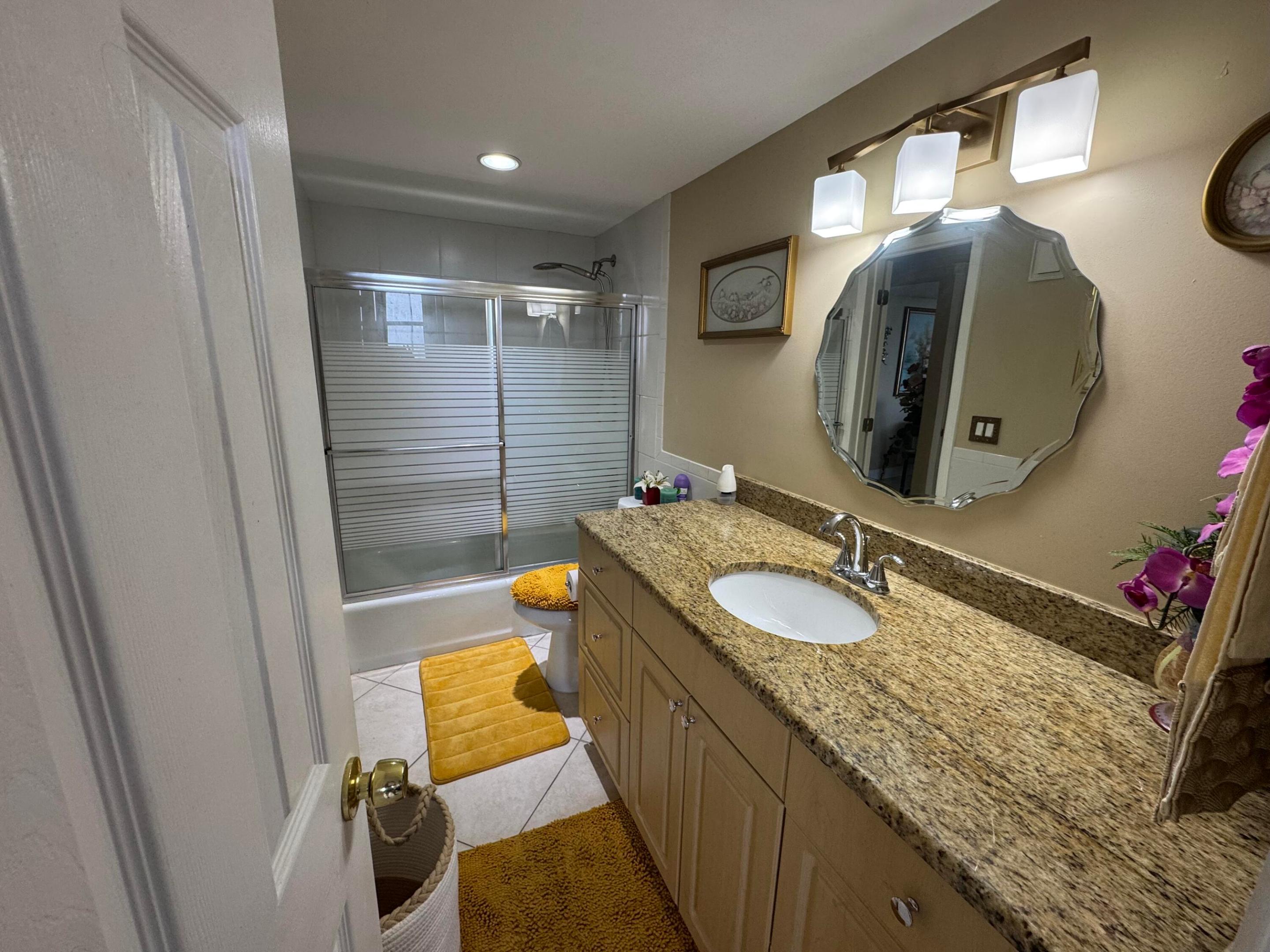 GEMINI CONDO - Residential