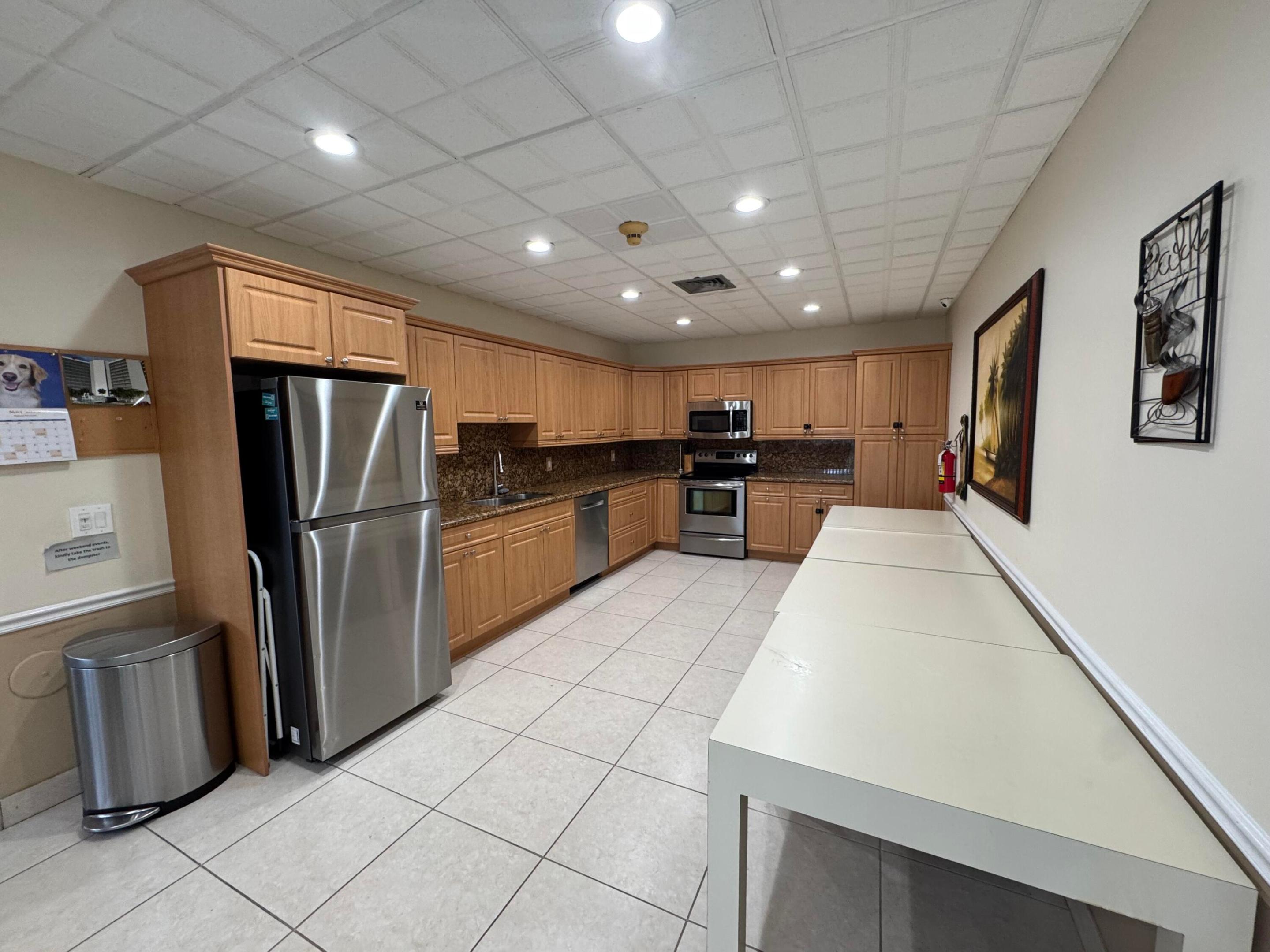 GEMINI CONDO - Residential