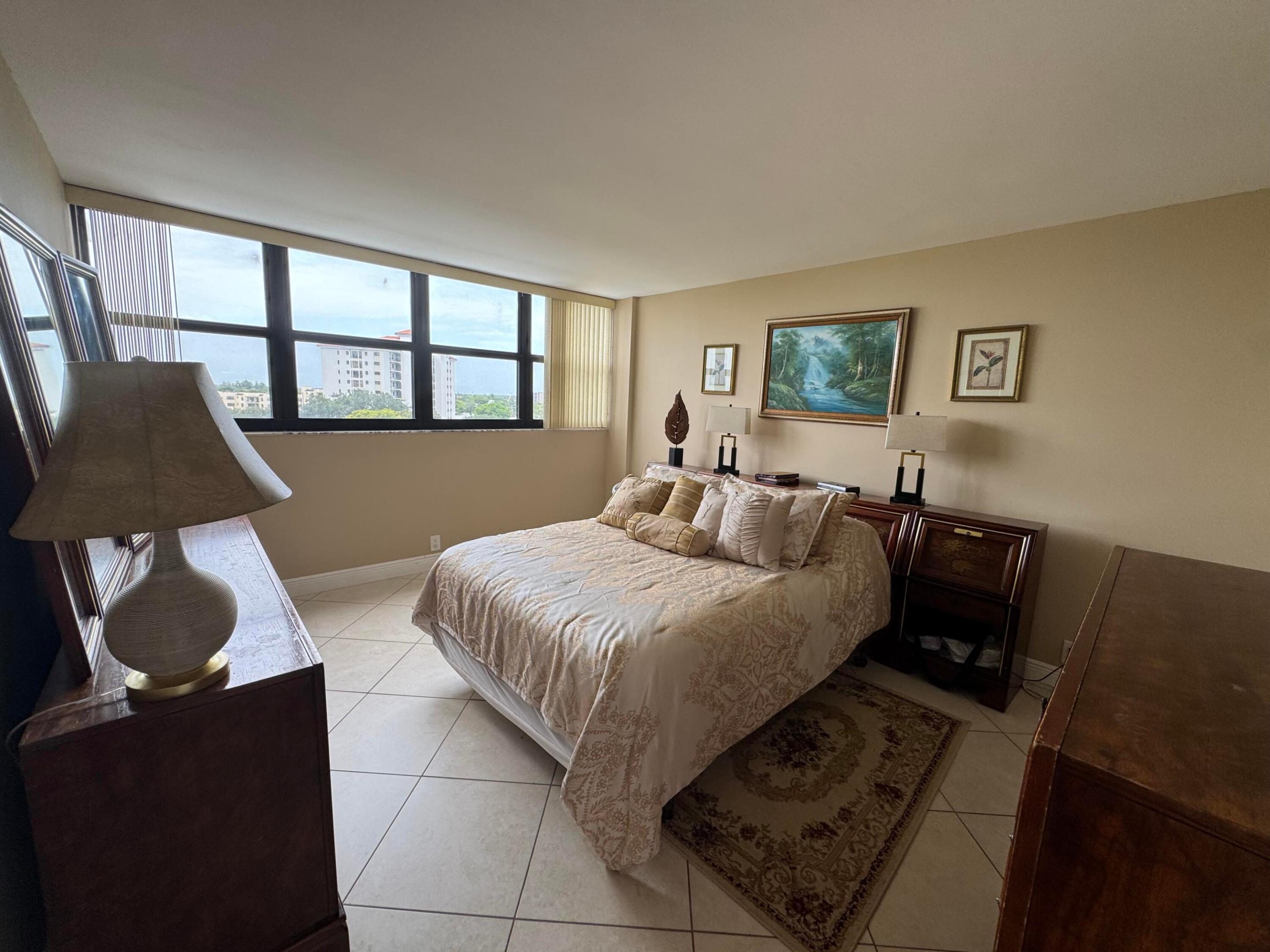 GEMINI CONDO - Residential