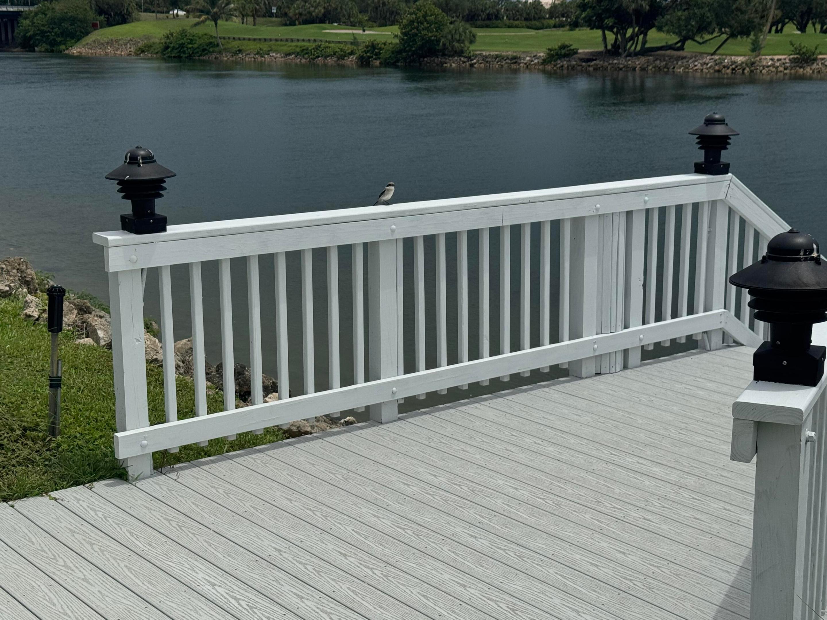 GEMINI CONDO - Residential