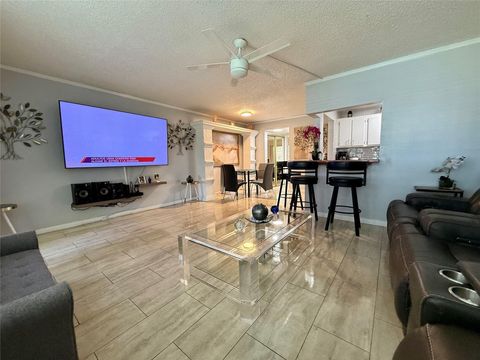 355 Oakridge T 355 Deerfield Beach FL 33442
