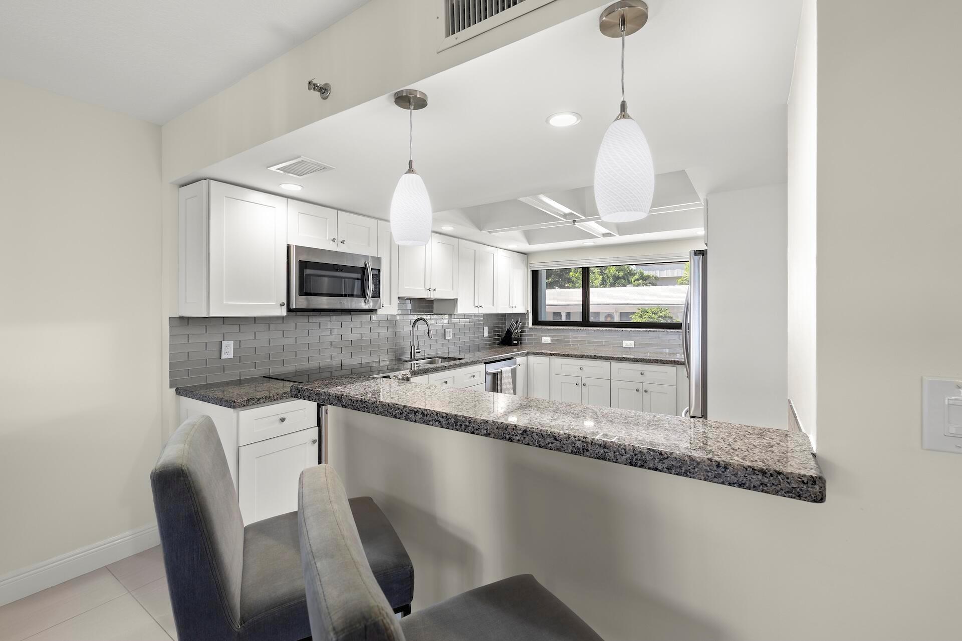 ISLAND POINT CONDO - Residential