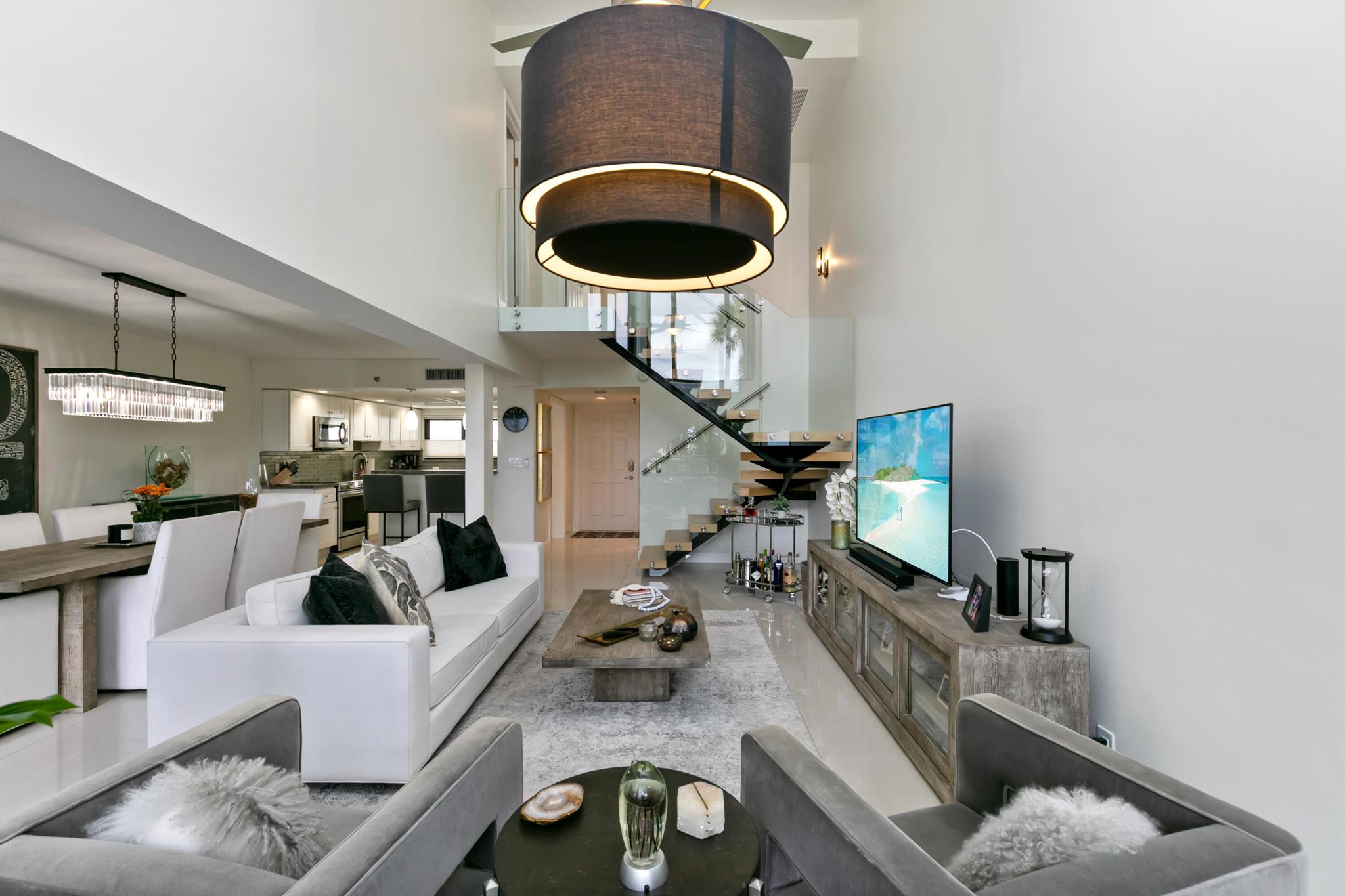 ISLAND POINT CONDO - Residential