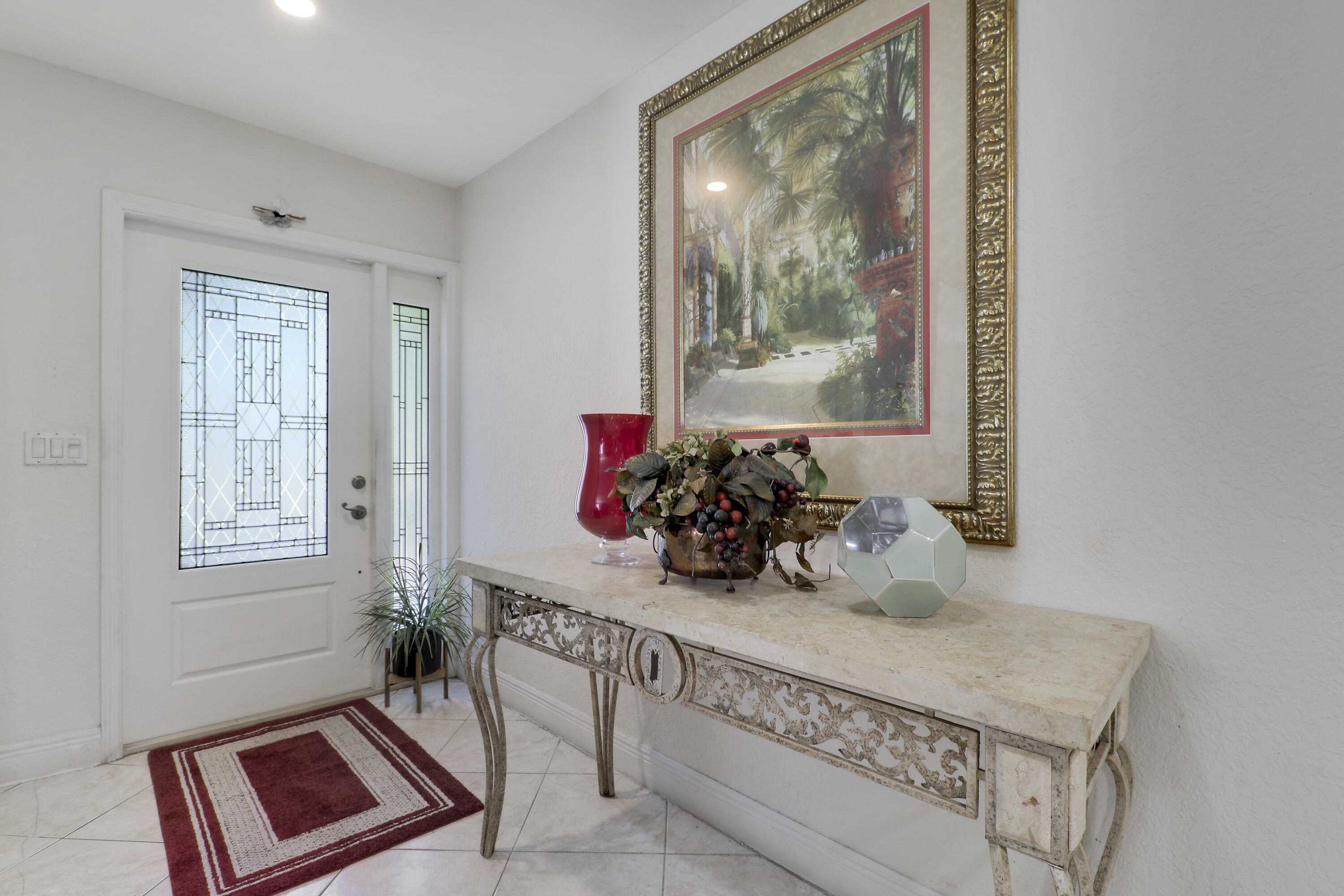 3336 Ave Villandry
