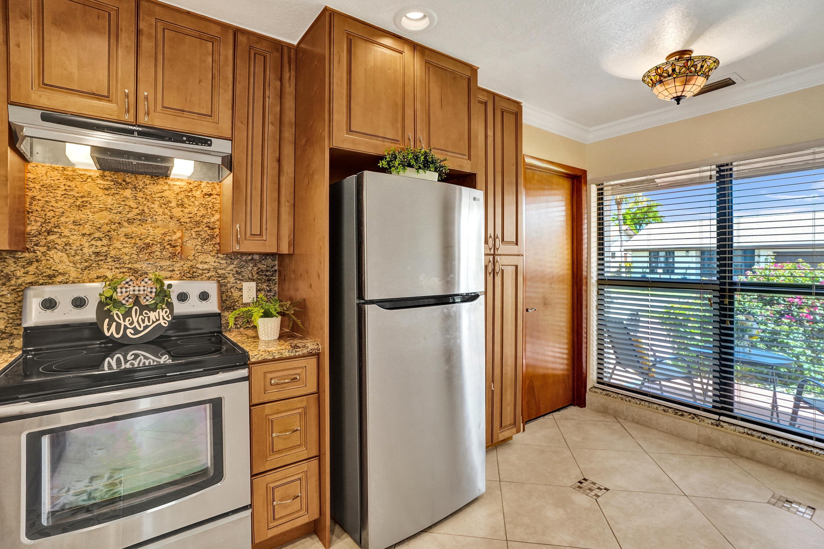 MEADOWS OF CRYSTAL LAKE - Residential