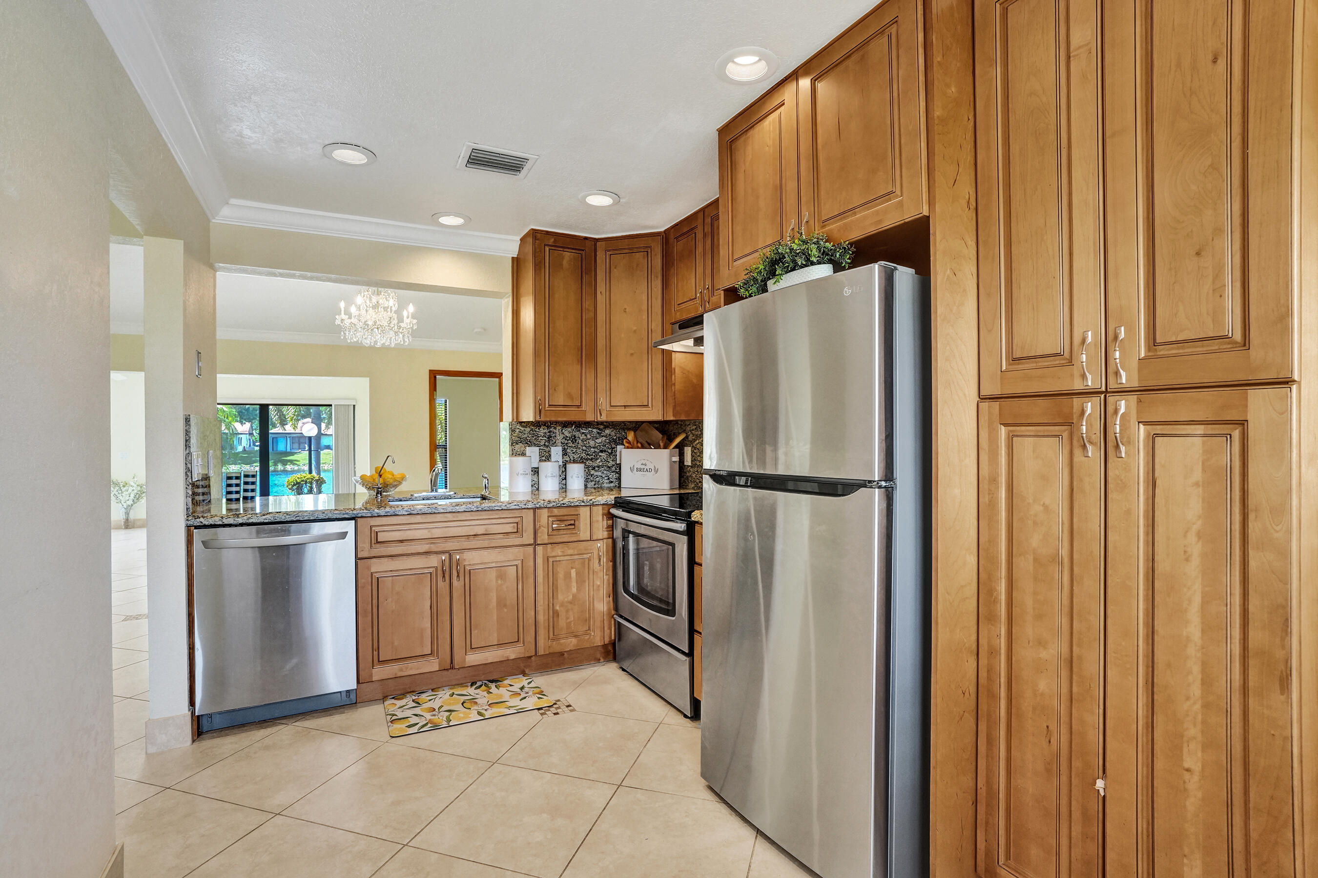 MEADOWS OF CRYSTAL LAKE - Residential