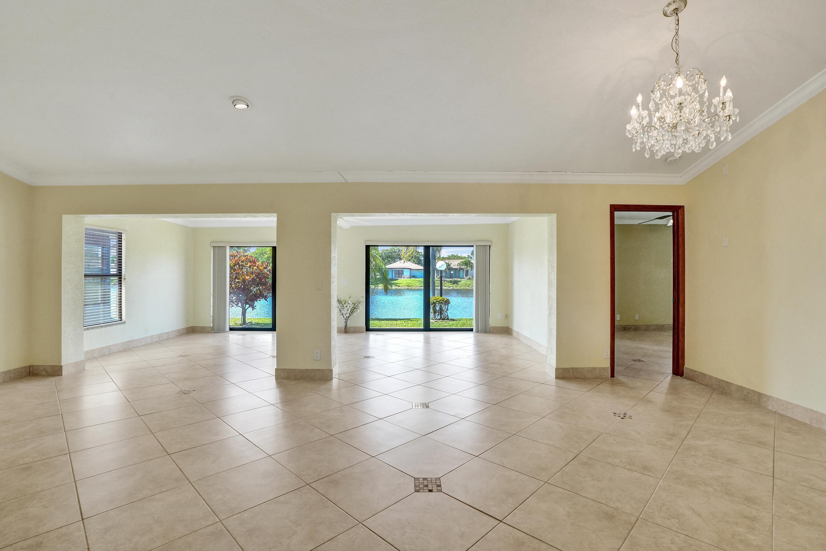 MEADOWS OF CRYSTAL LAKE - Residential