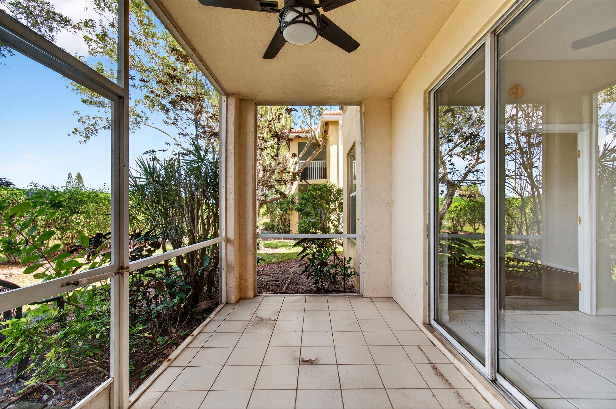 CRYSTAL POINTE II CONDO - Residential