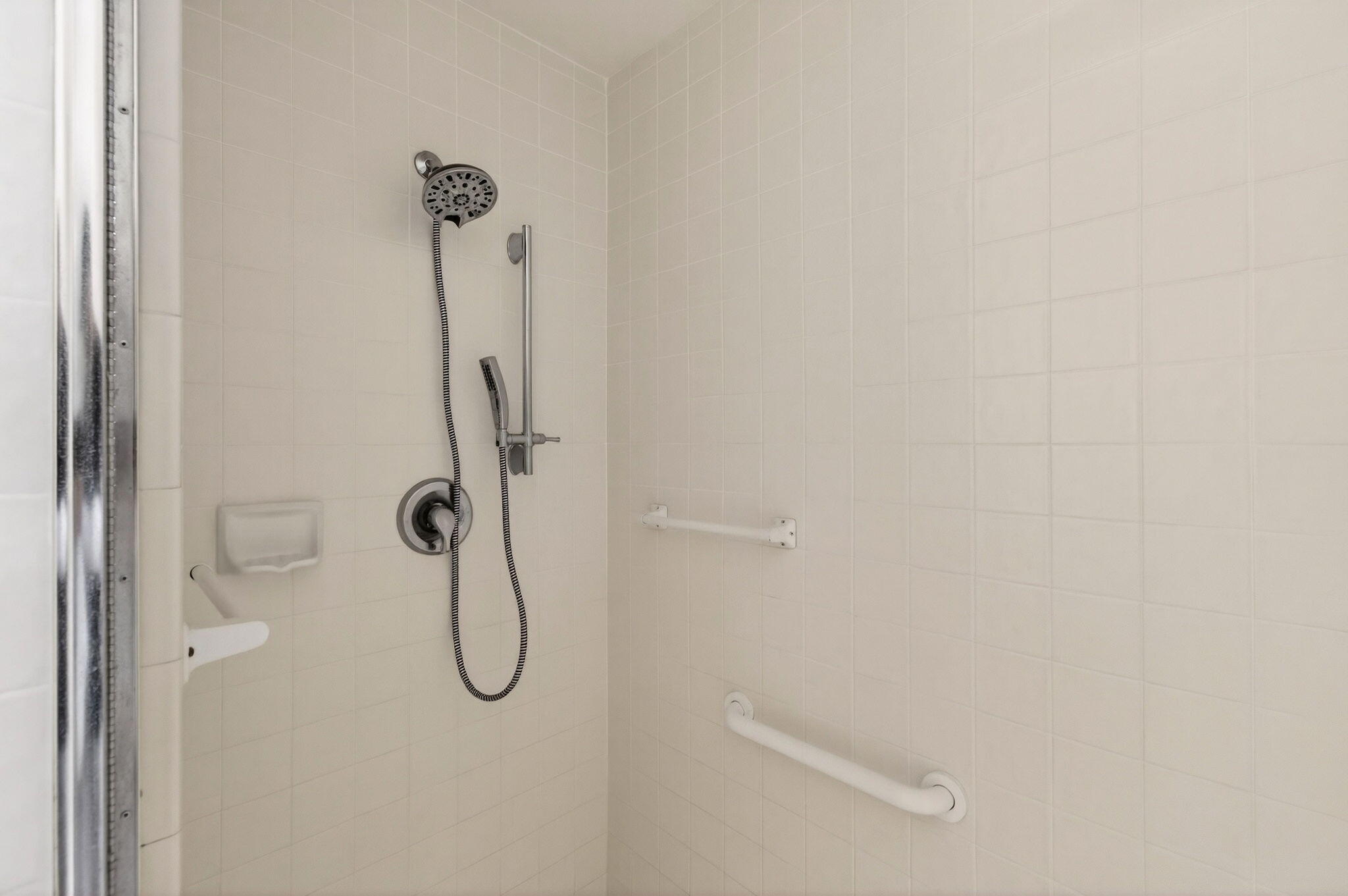 CRYSTAL POINTE II CONDO - Residential