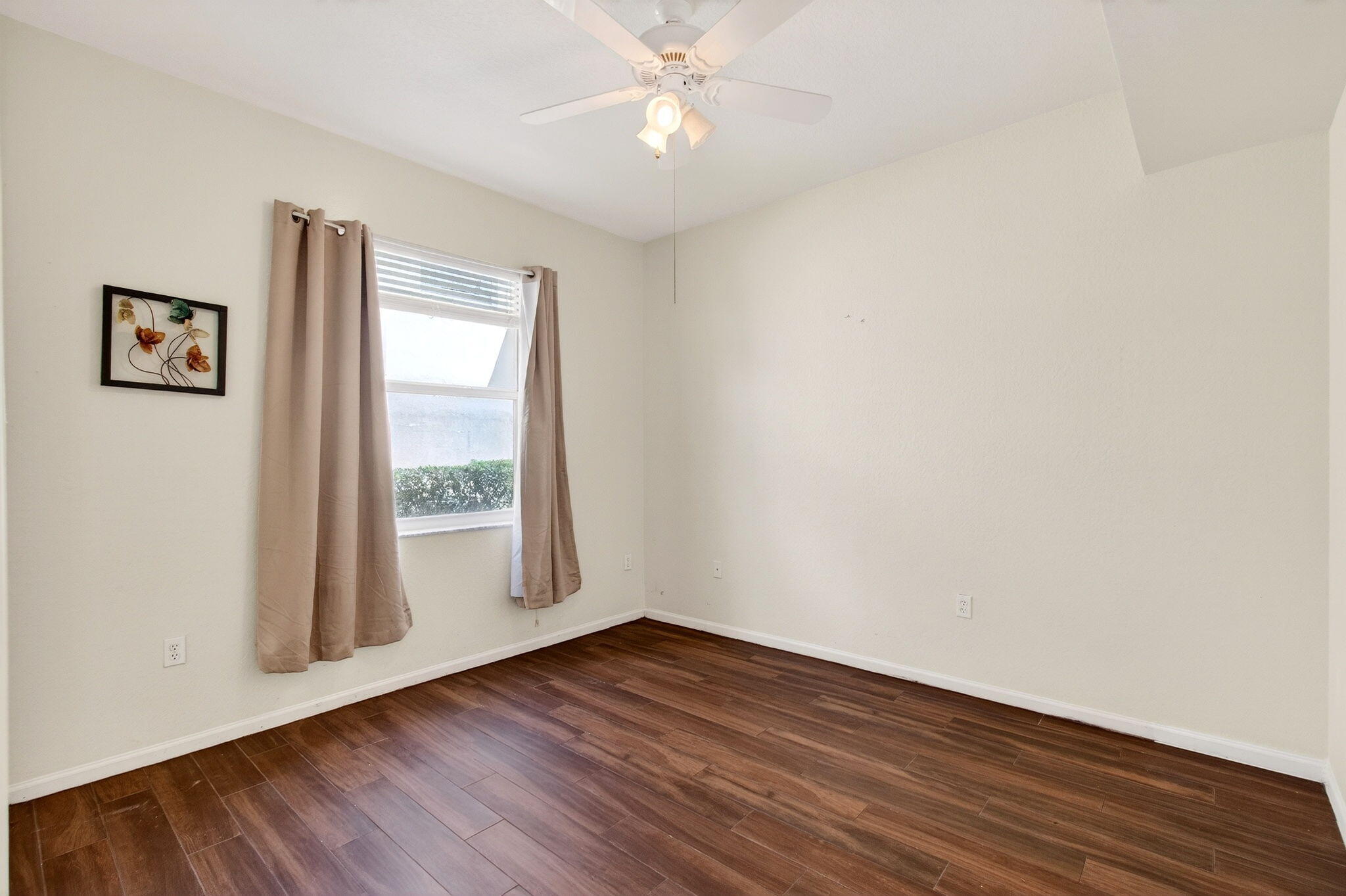 CRYSTAL POINTE II CONDO - Residential