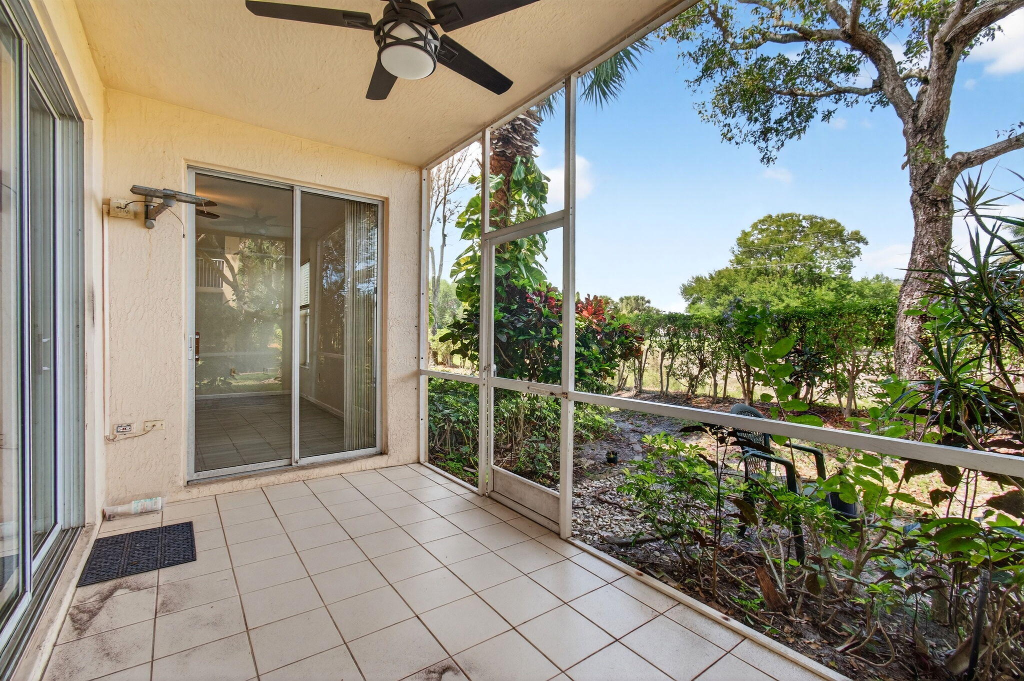 CRYSTAL POINTE II CONDO - Residential