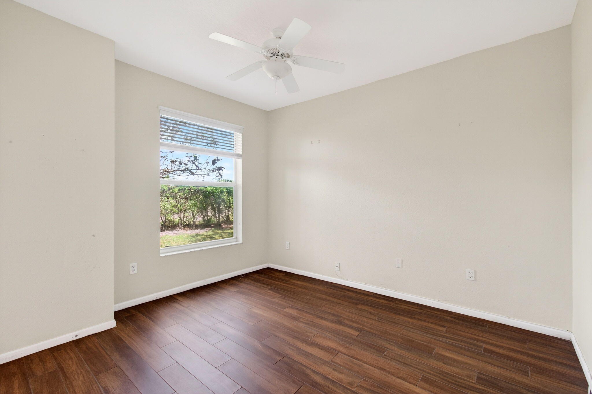 CRYSTAL POINTE II CONDO - Residential