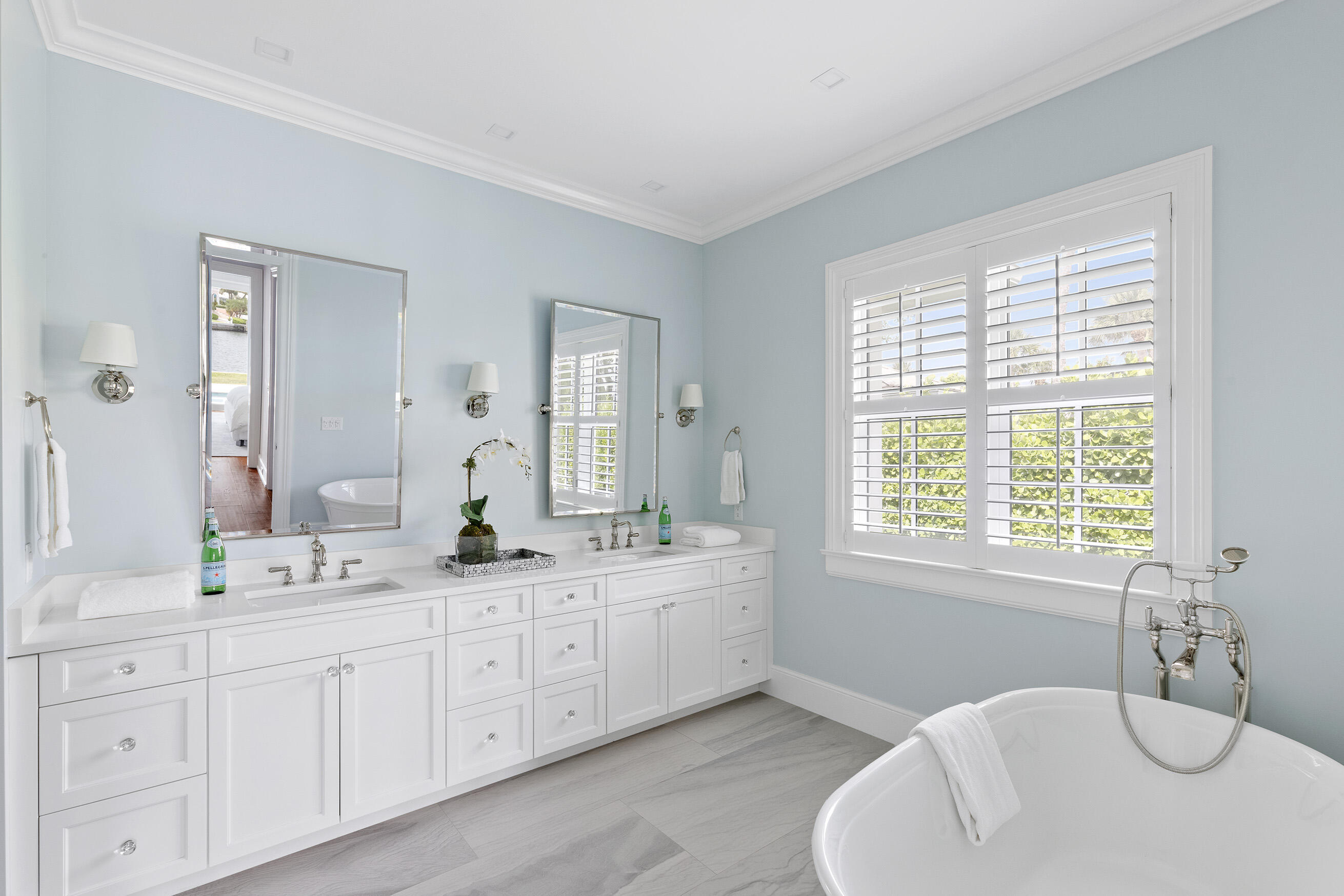 THE MOORINGS UNIT 3 - Residential