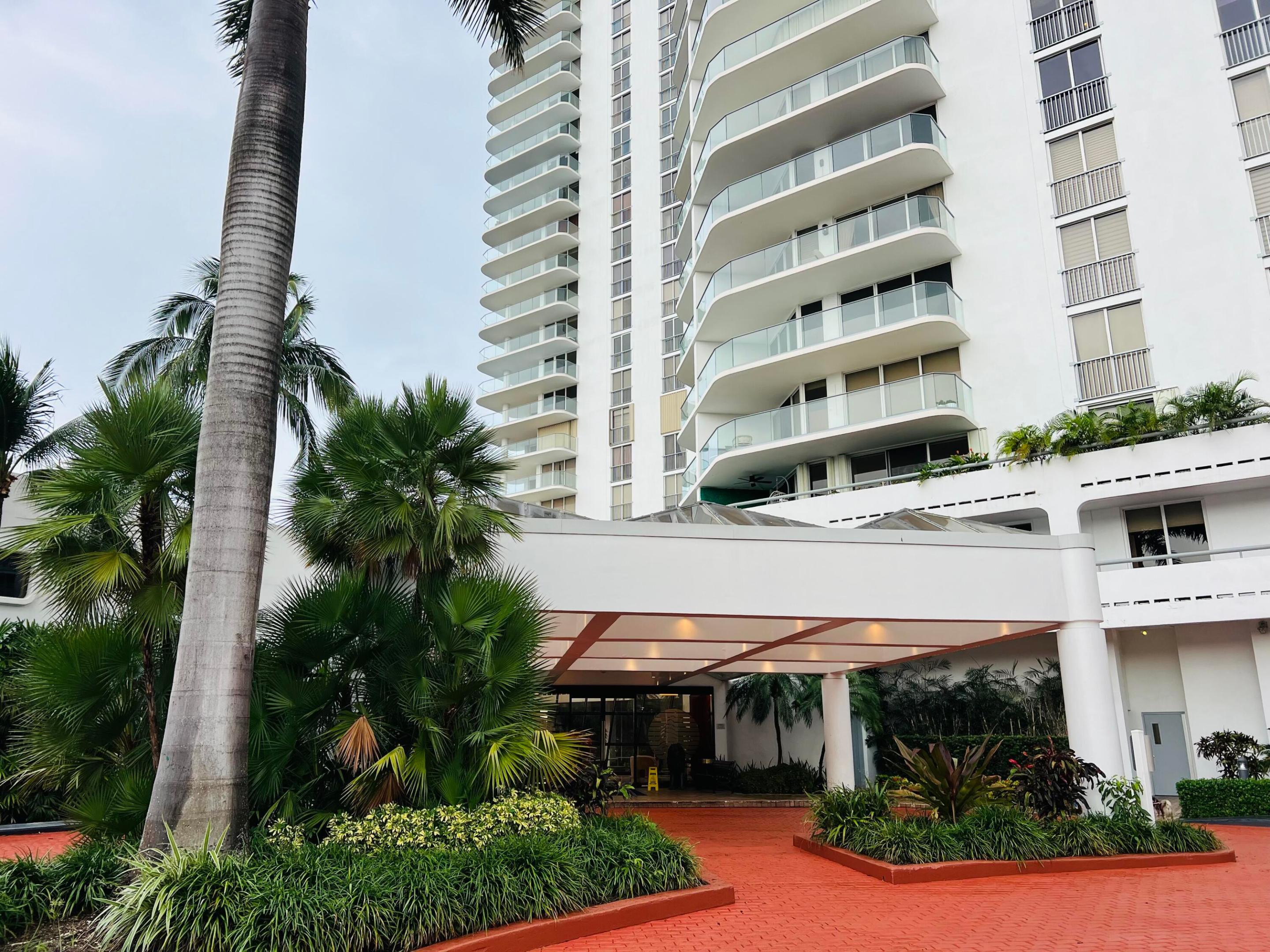 TURNBERRY ISLE CONDO - Residential Lease