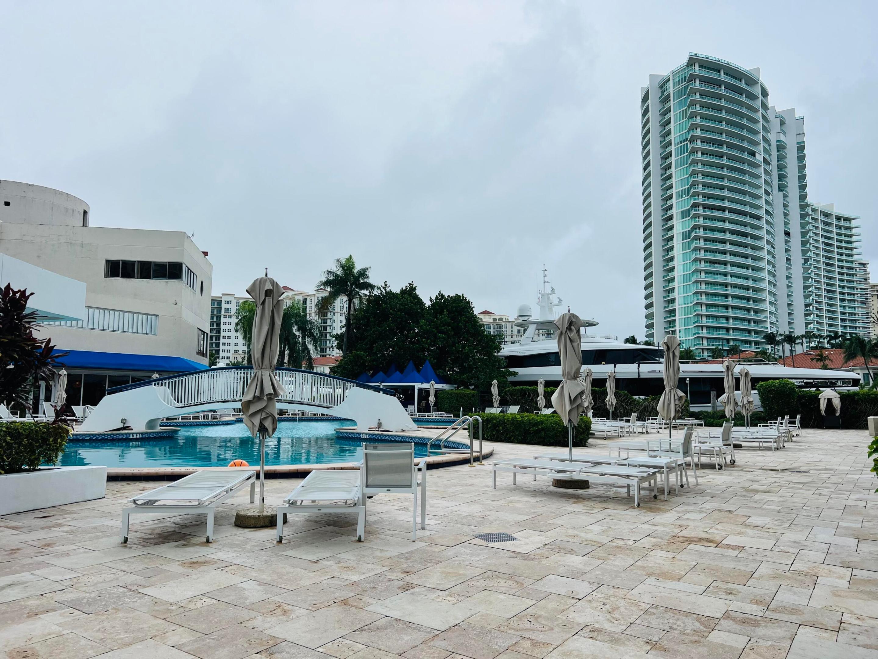 TURNBERRY ISLE CONDO - Residential Lease