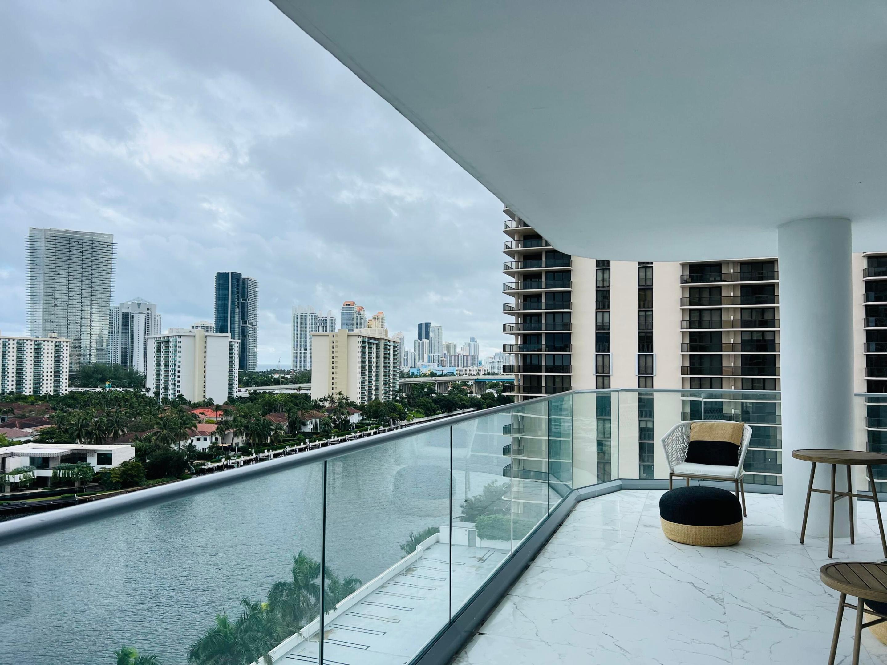 TURNBERRY ISLE CONDO - Residential Lease