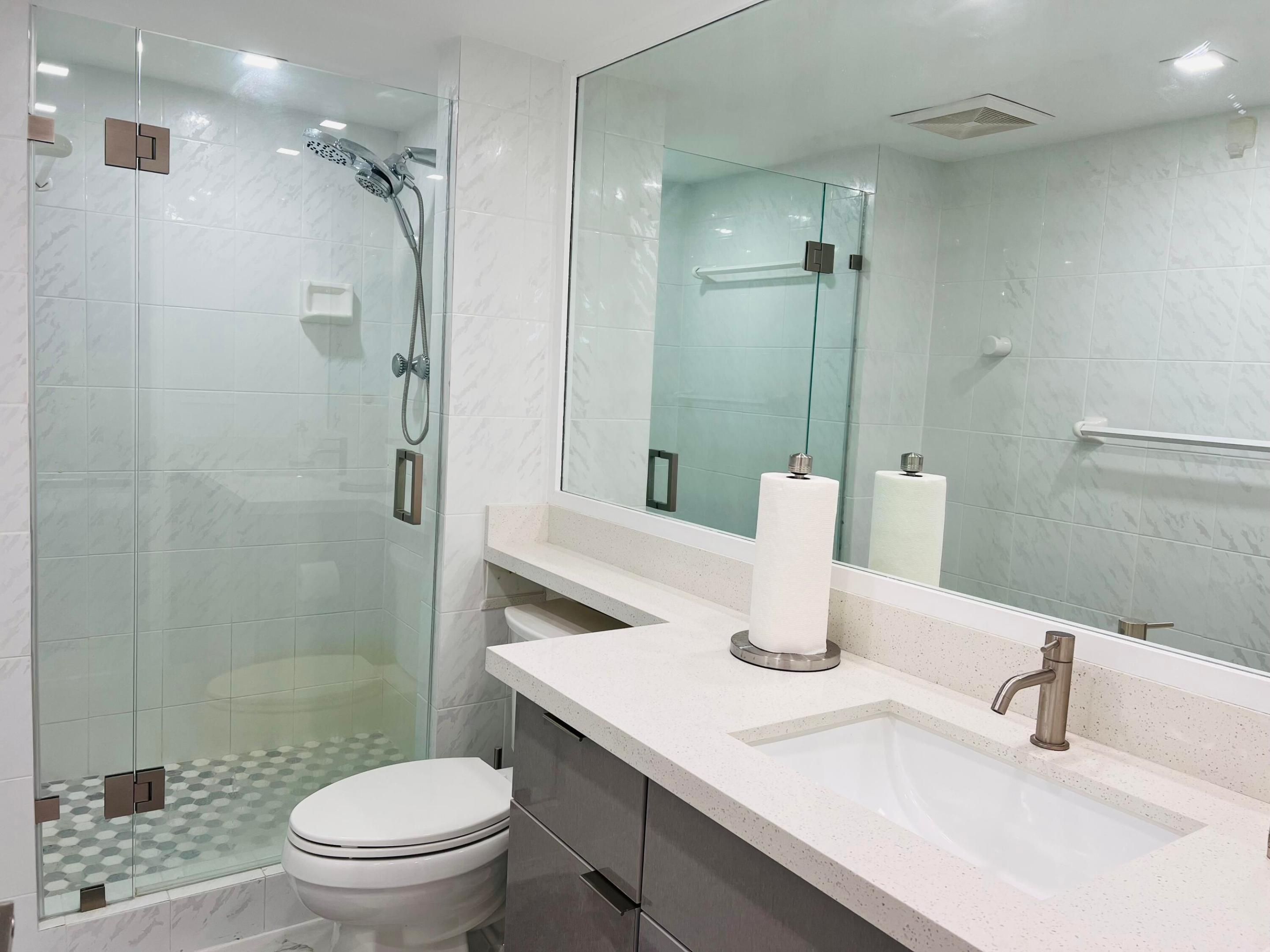 TURNBERRY ISLE CONDO - Residential Lease