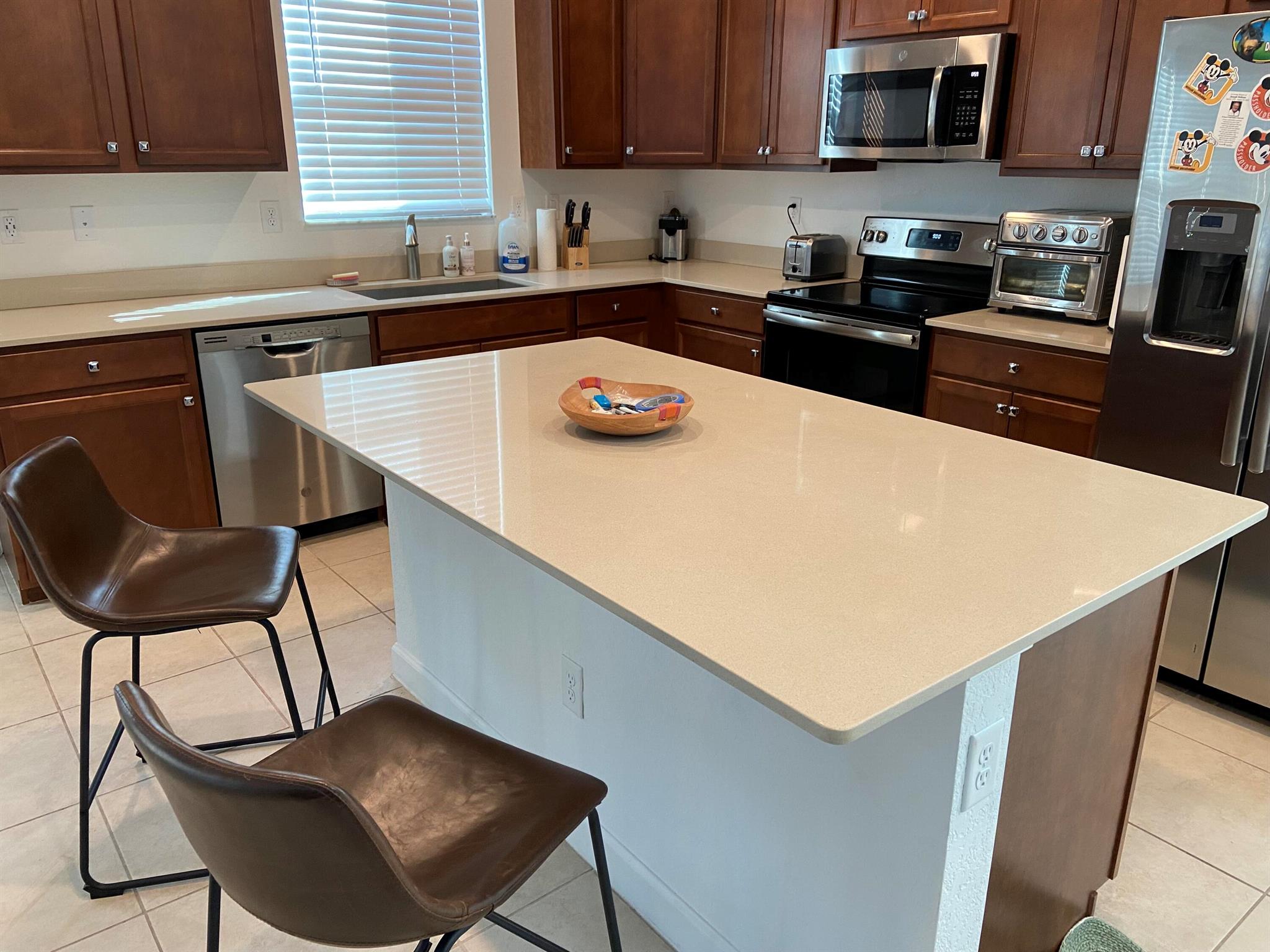 CRESTWOOD NORTH - Residential Lease