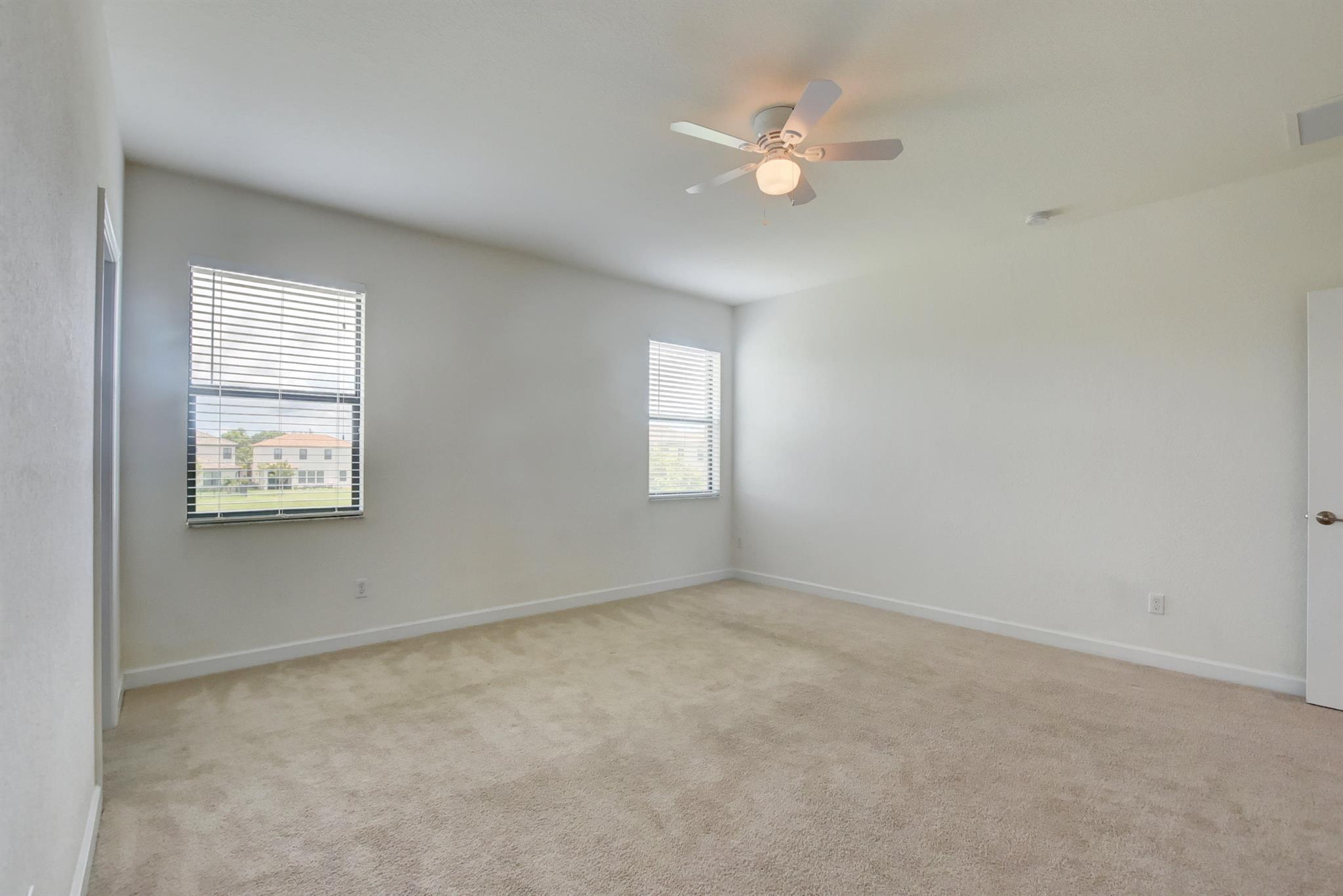 CRESTWOOD NORTH - Residential Lease