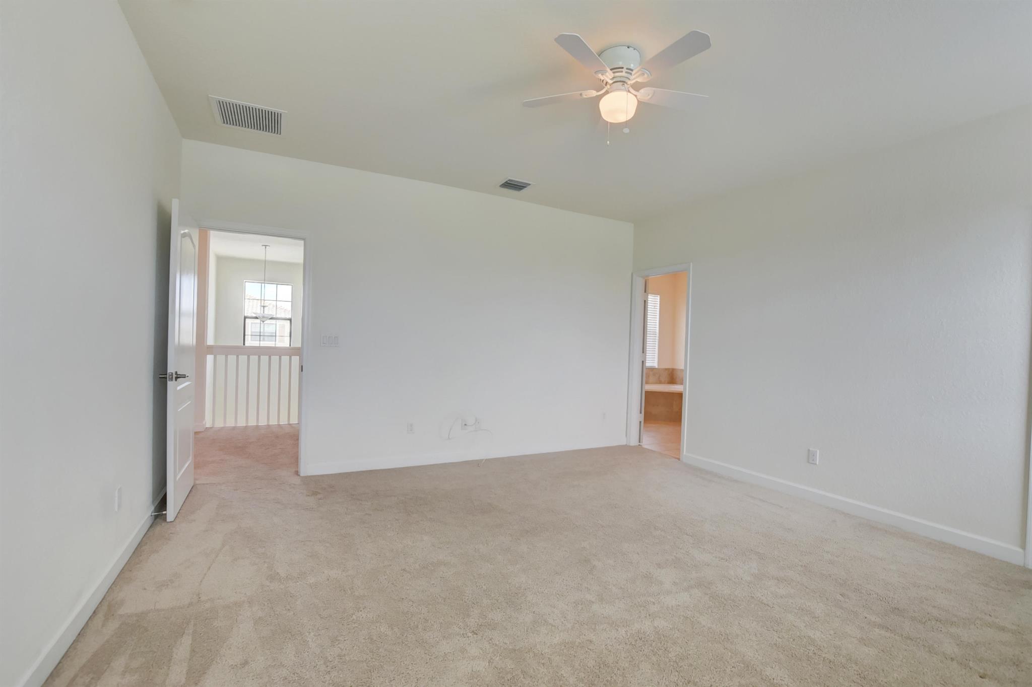 CRESTWOOD NORTH - Residential Lease
