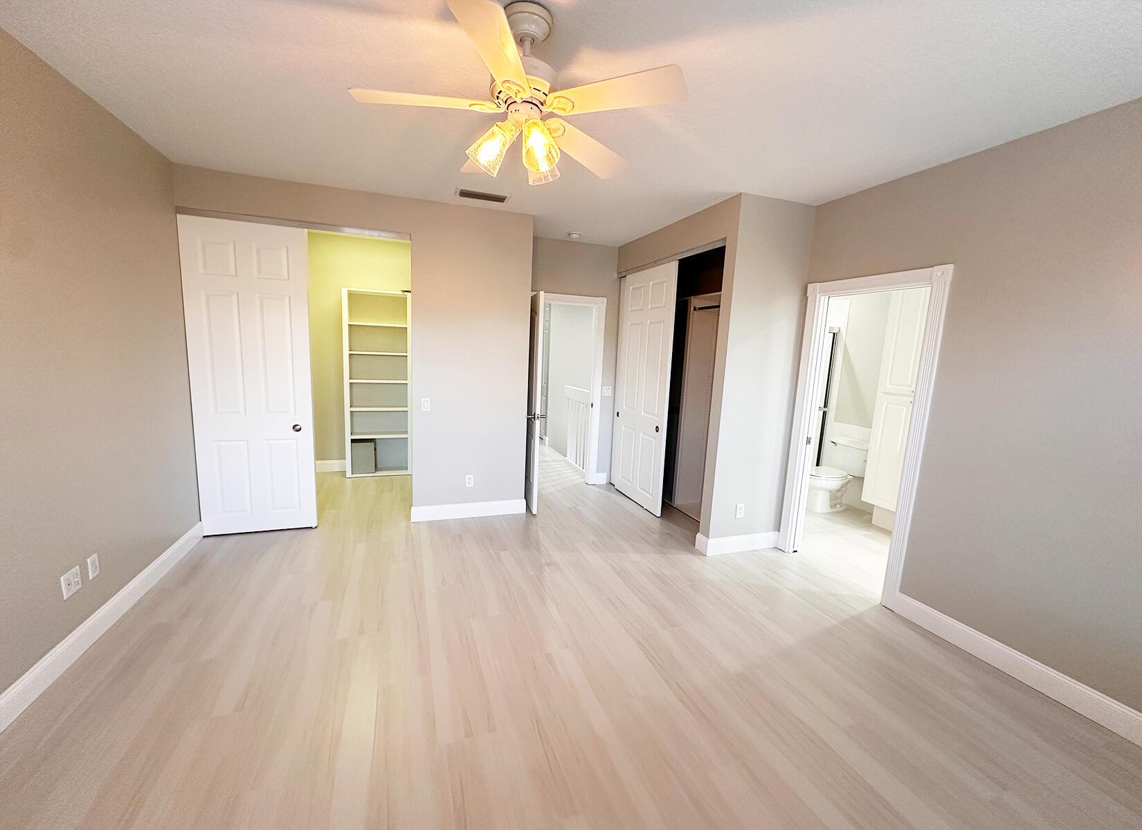 CATALINA LAKES - Residential Lease