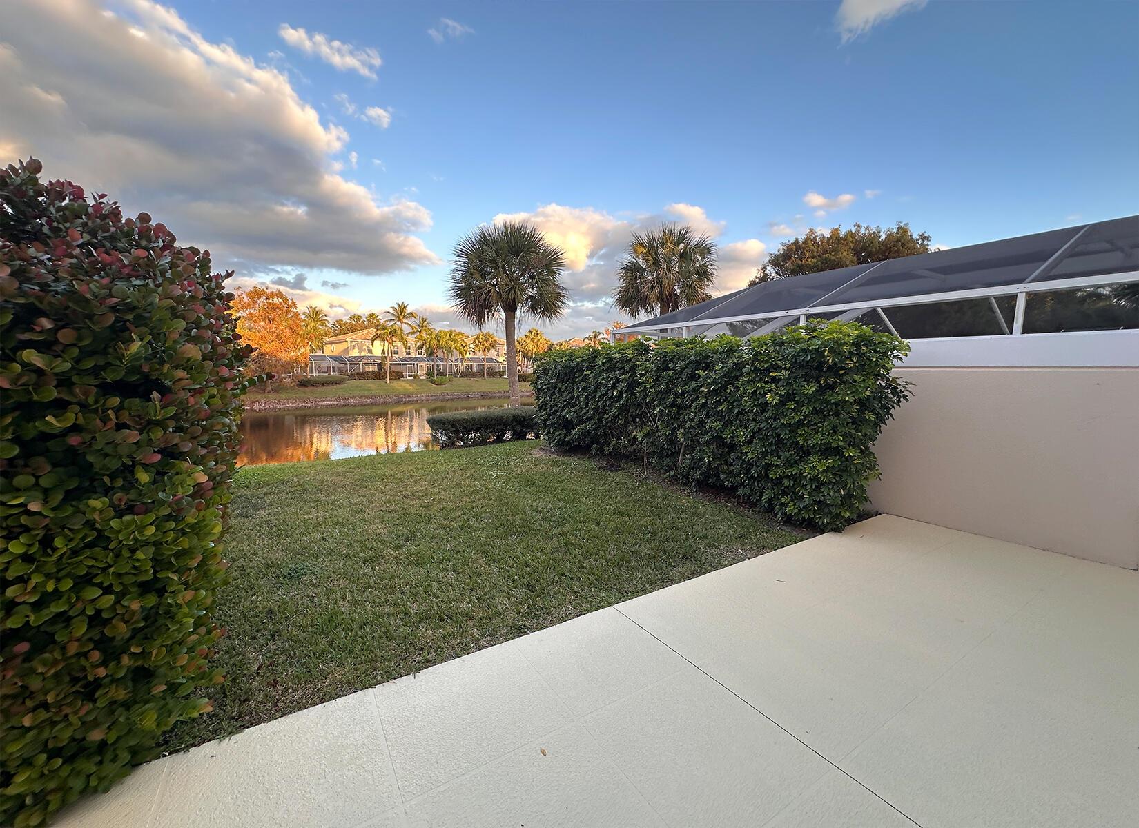 CATALINA LAKES - Residential Lease