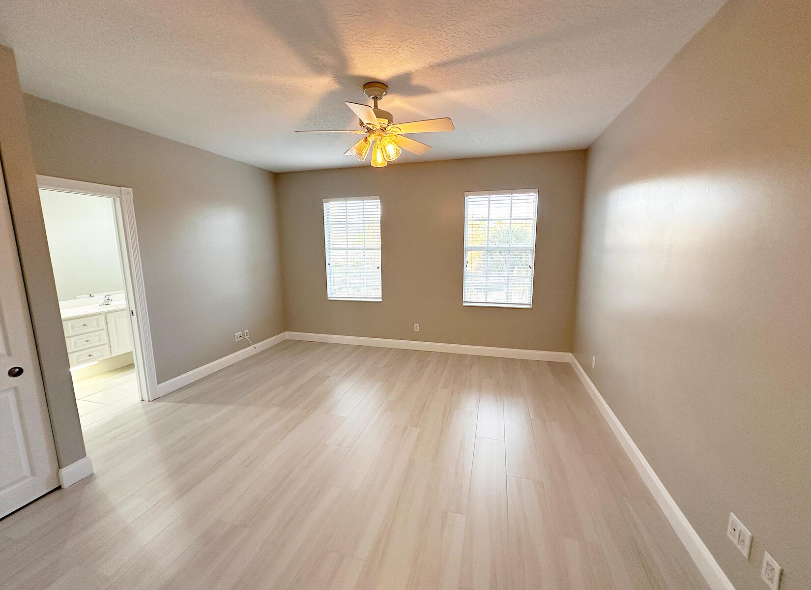 CATALINA LAKES - Residential Lease