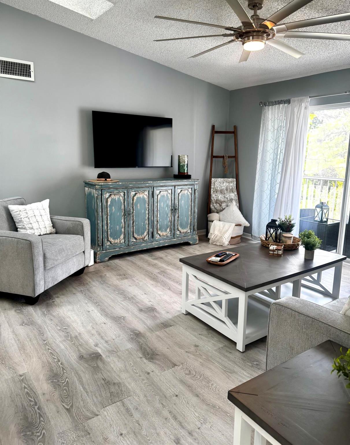 2502 SE Anchorage Cove G3