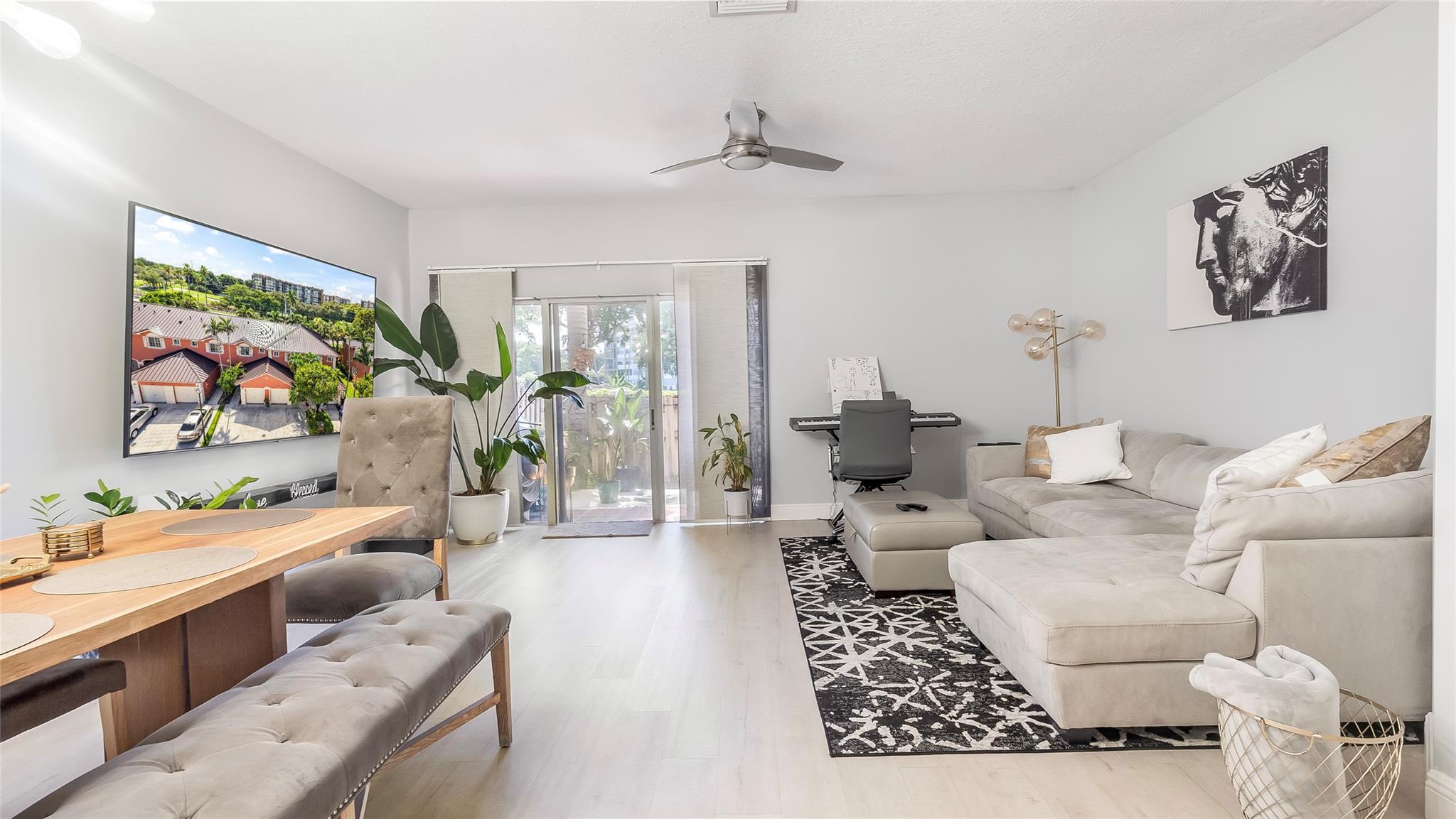 964 NW 100th Ave
