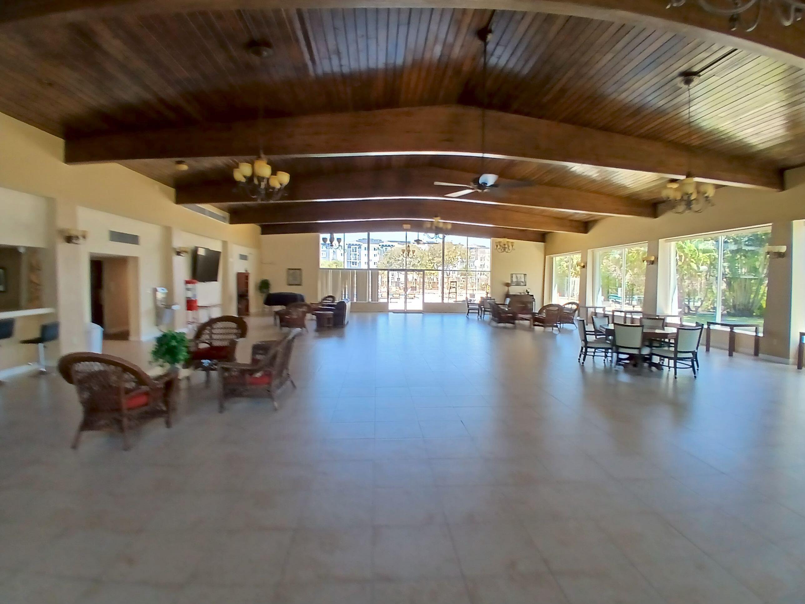 BREAKWATERS OF THE PALM BEACHES CONDO - Residential