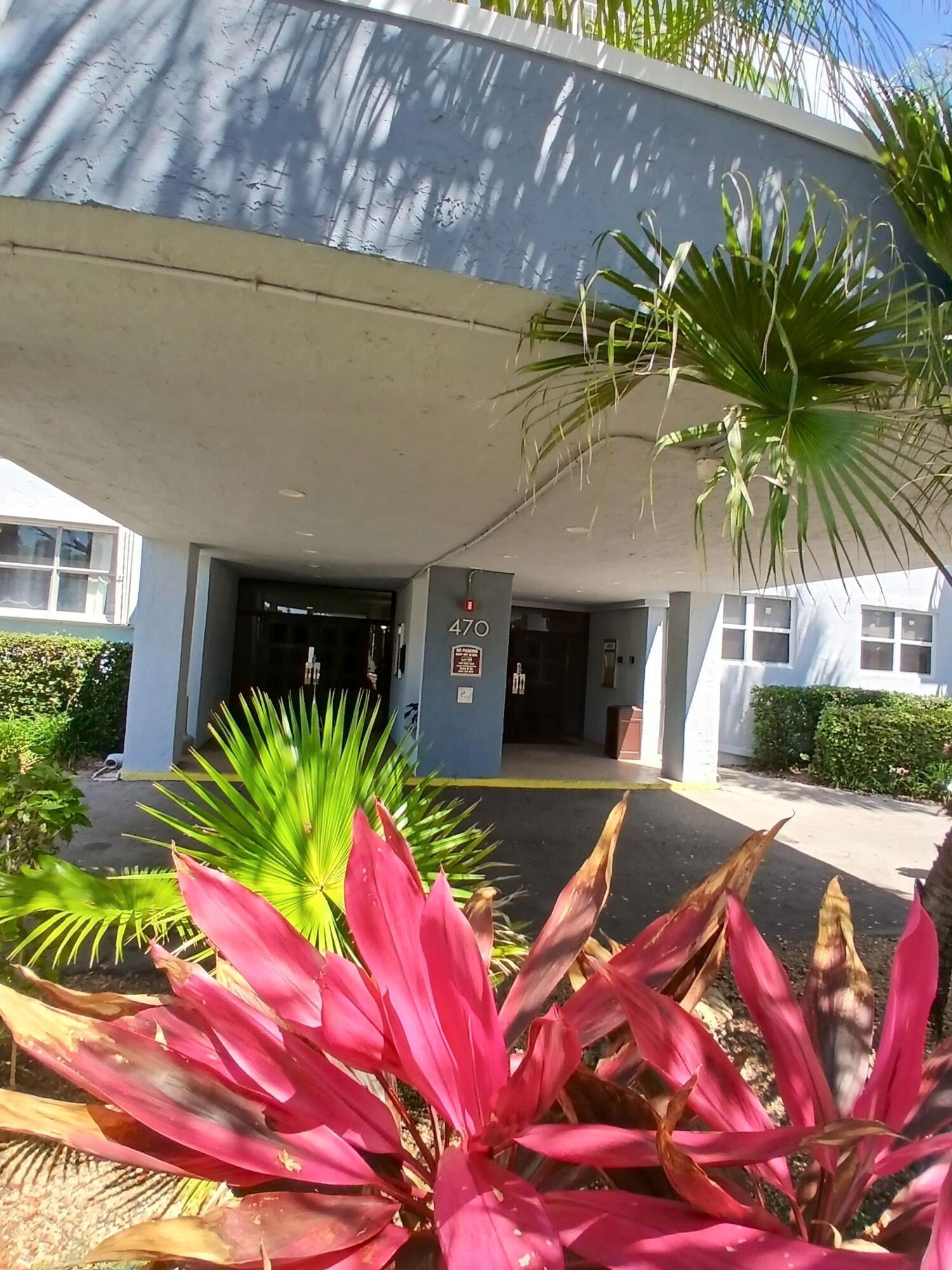 470 Executive Center Drive 4n