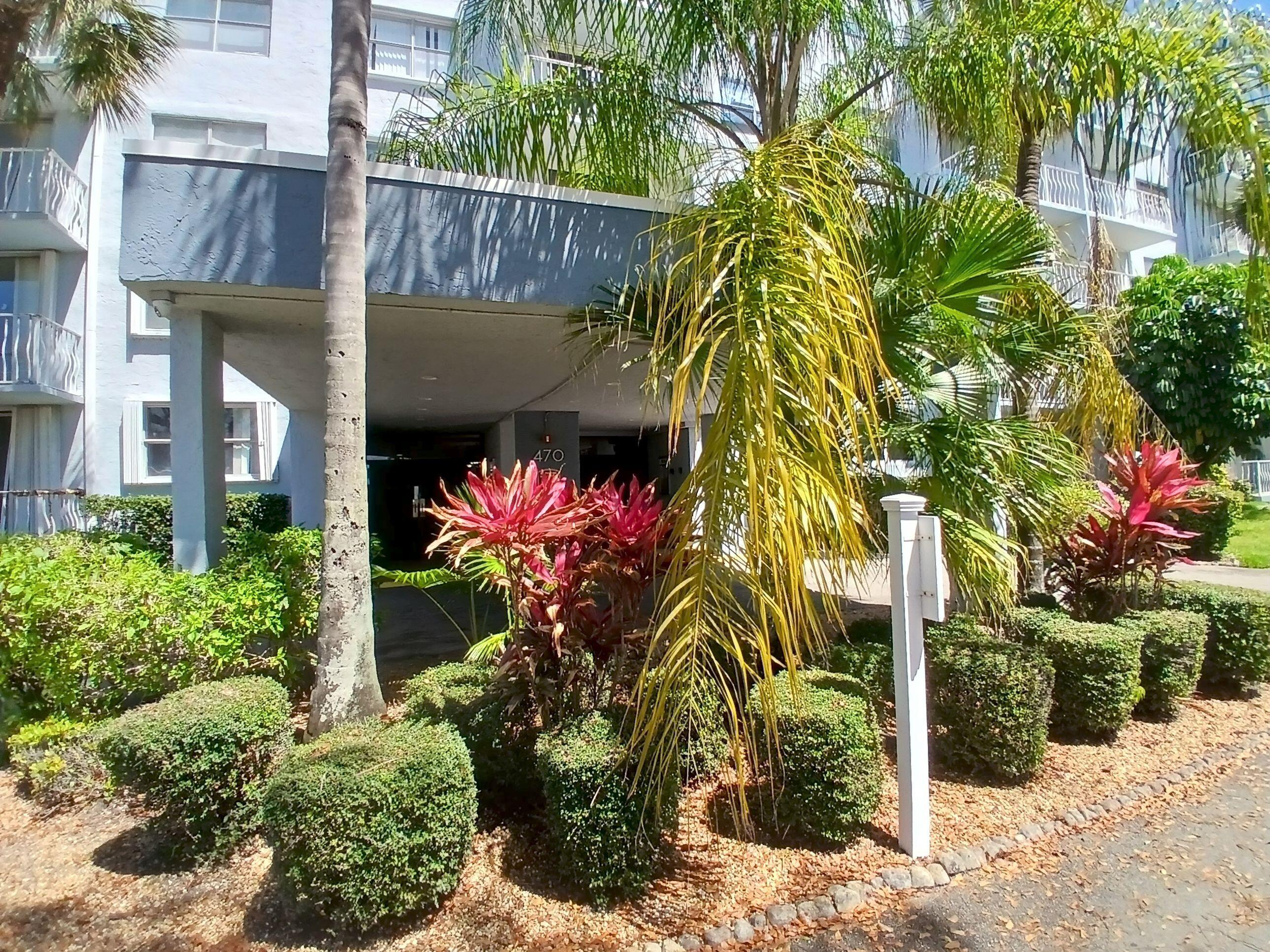 470 Executive Center Drive 4n