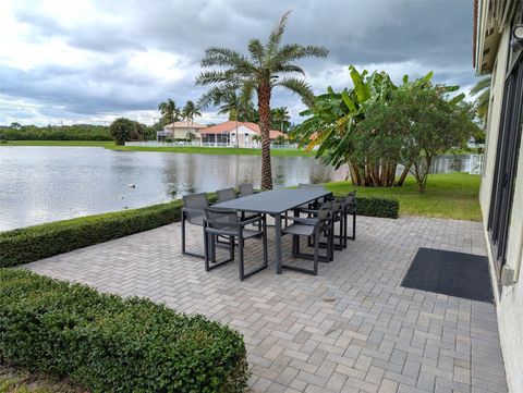 19269 Redberry CT Boca Raton FL 33498