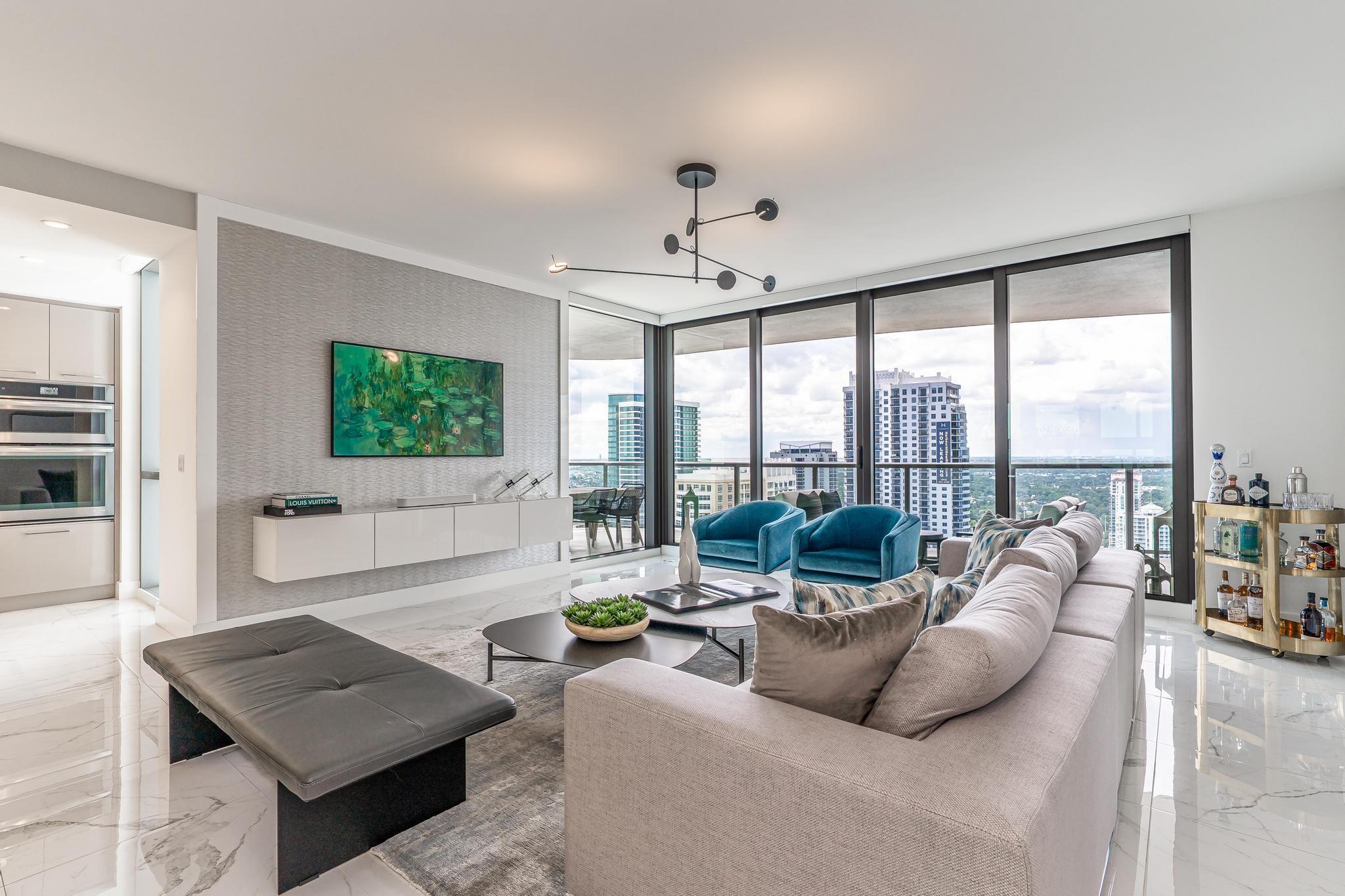 100 E Las Olas Blvd 3004