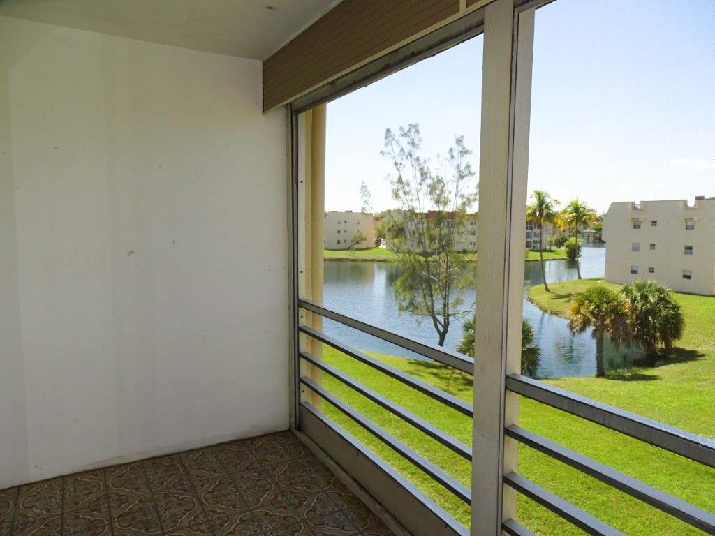 Sunrise Lakes Phase I - Residential