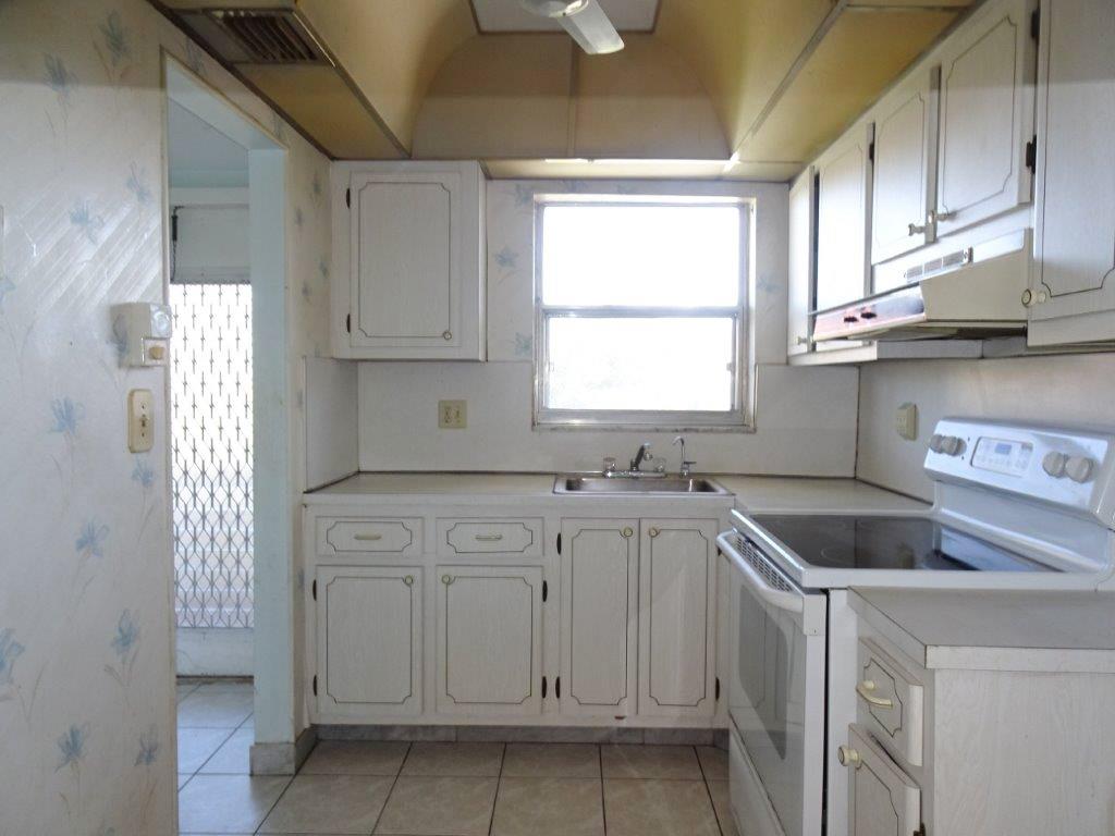 Sunrise Lakes Phase I - Residential